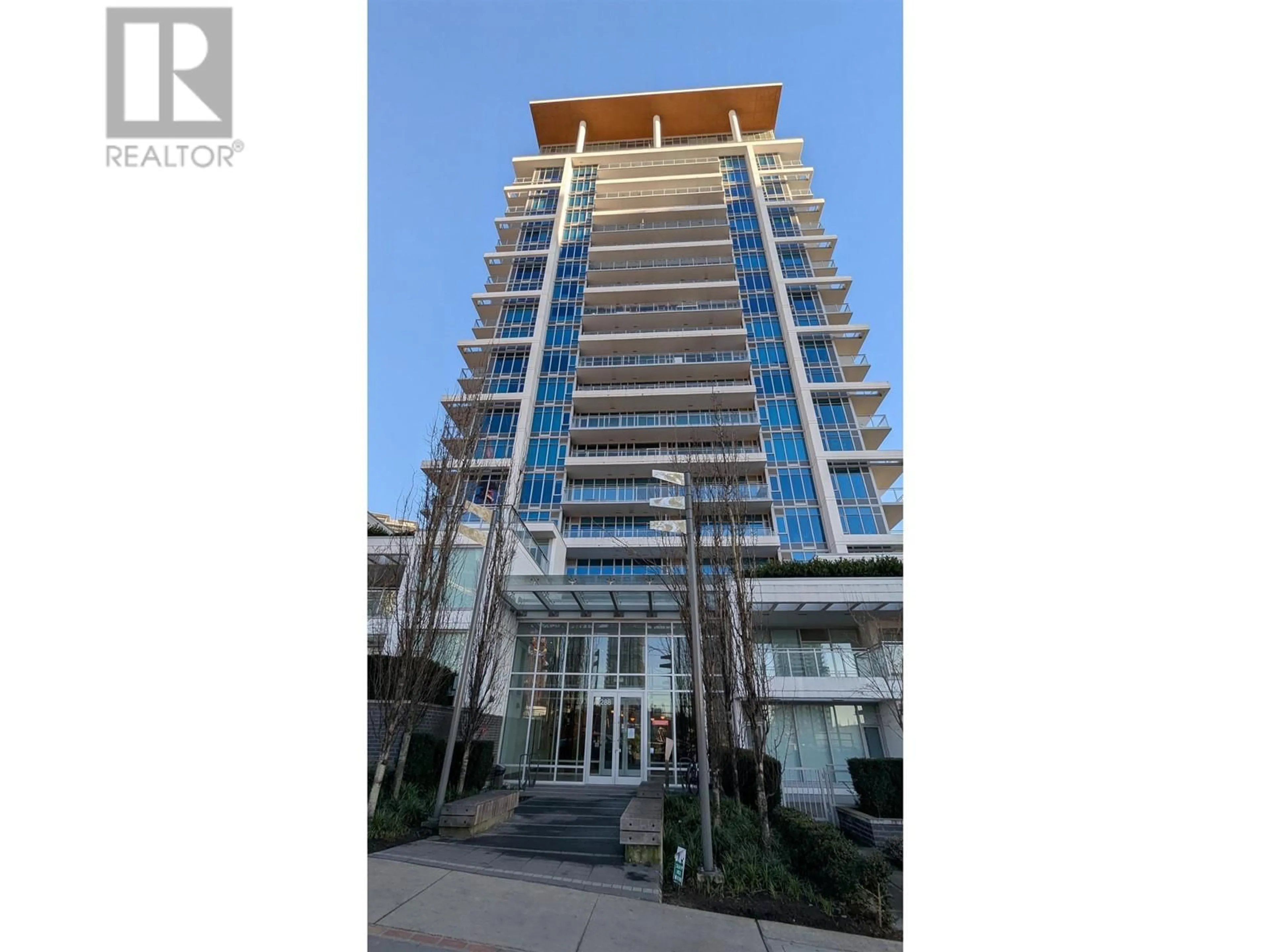 Indoor foyer for 802 - 2288 ALPHA AVENUE, Burnaby British Columbia V5C0L9