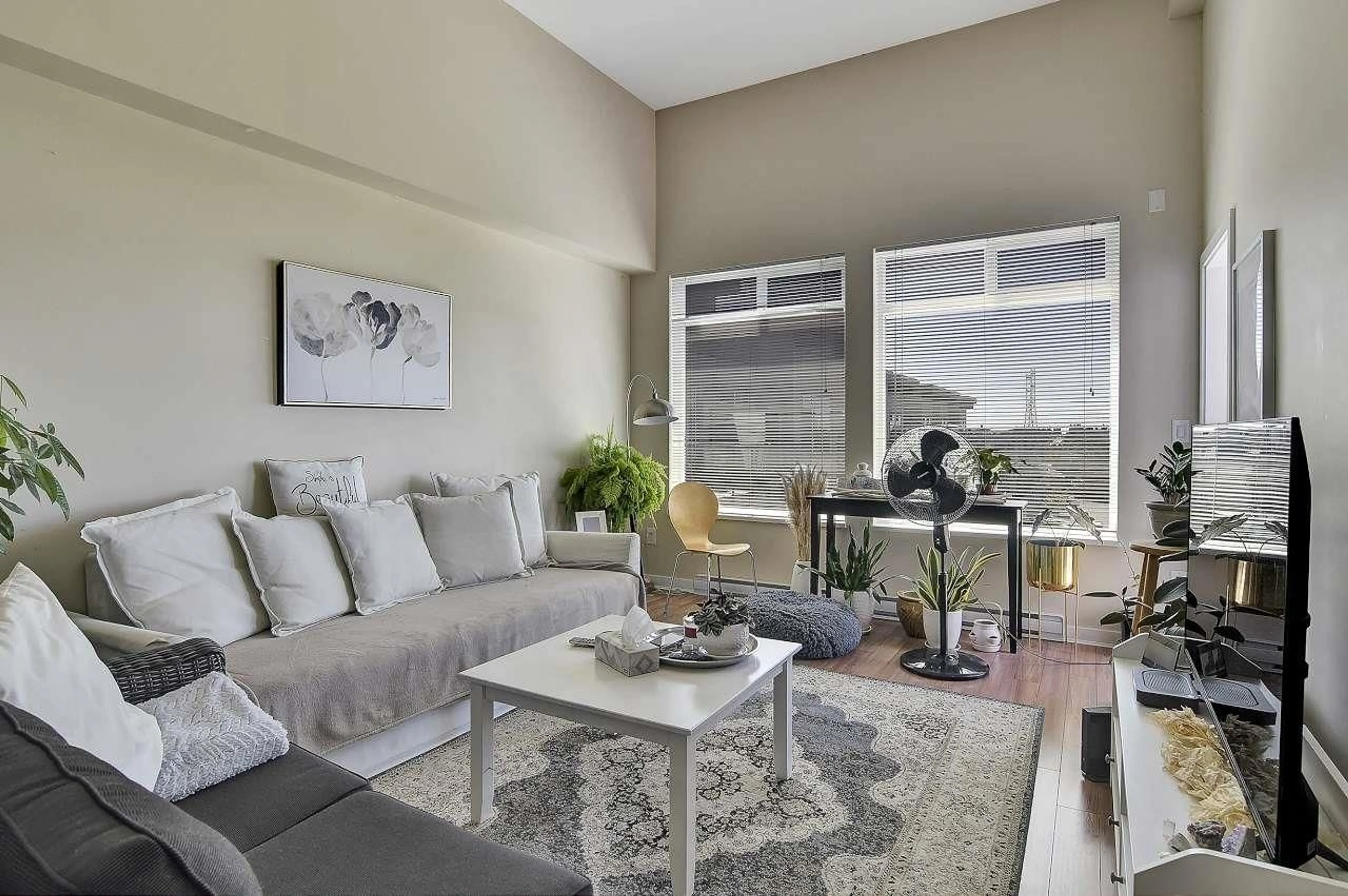 Living room with furniture, unknown for 406 - 7511 120, Delta British Columbia V4C0C1