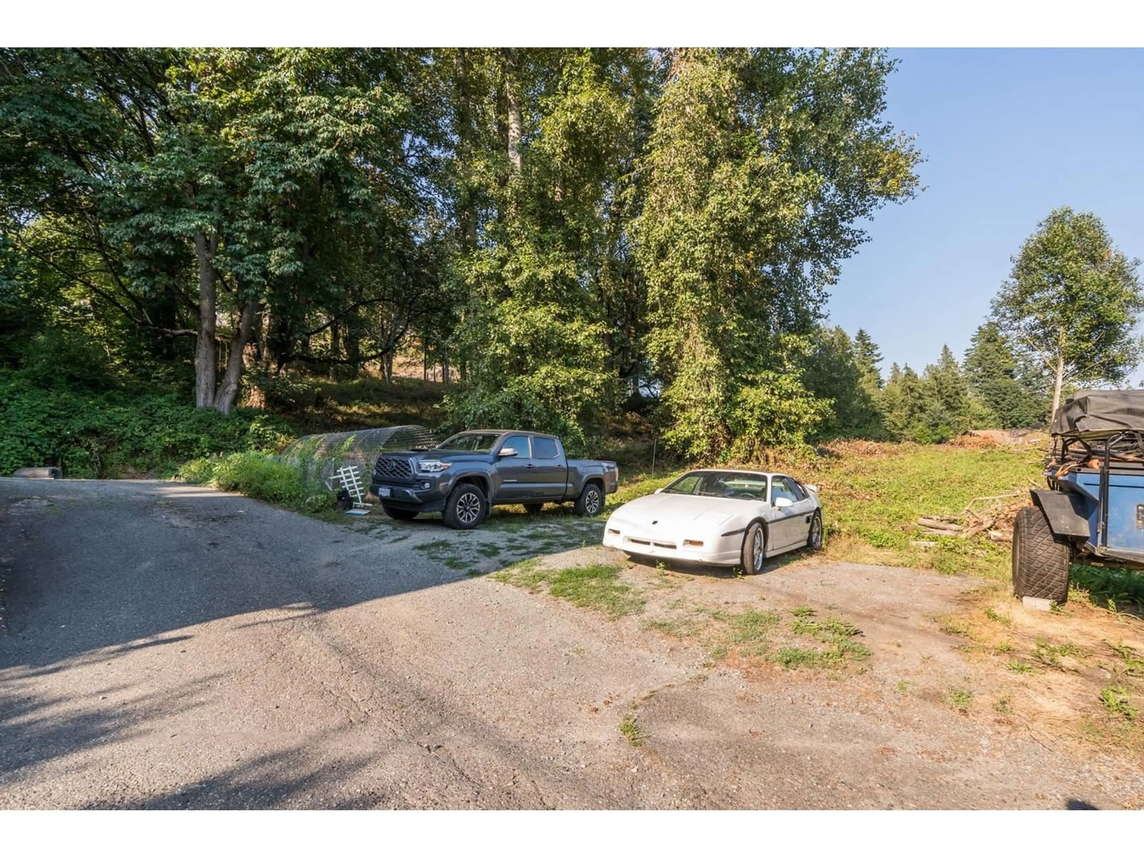 A pic from outside/outdoor area/front of a property/back of a property/a pic from drone, unknown for 35421 OLD YALE ROAD, Abbotsford British Columbia V3G2C5