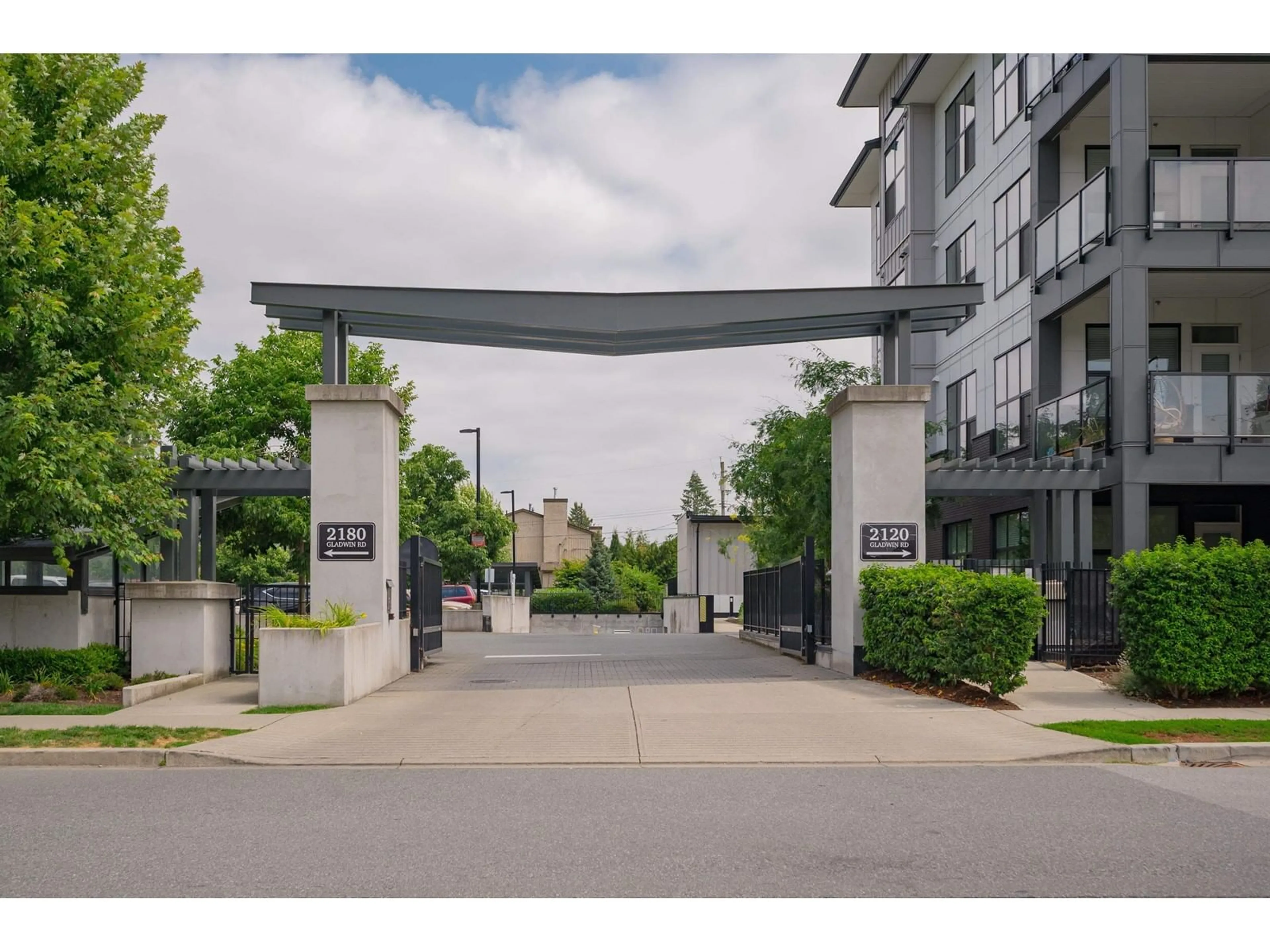 Unknown for 1702 - 2180 GLADWIN, Abbotsford British Columbia V2S0H4