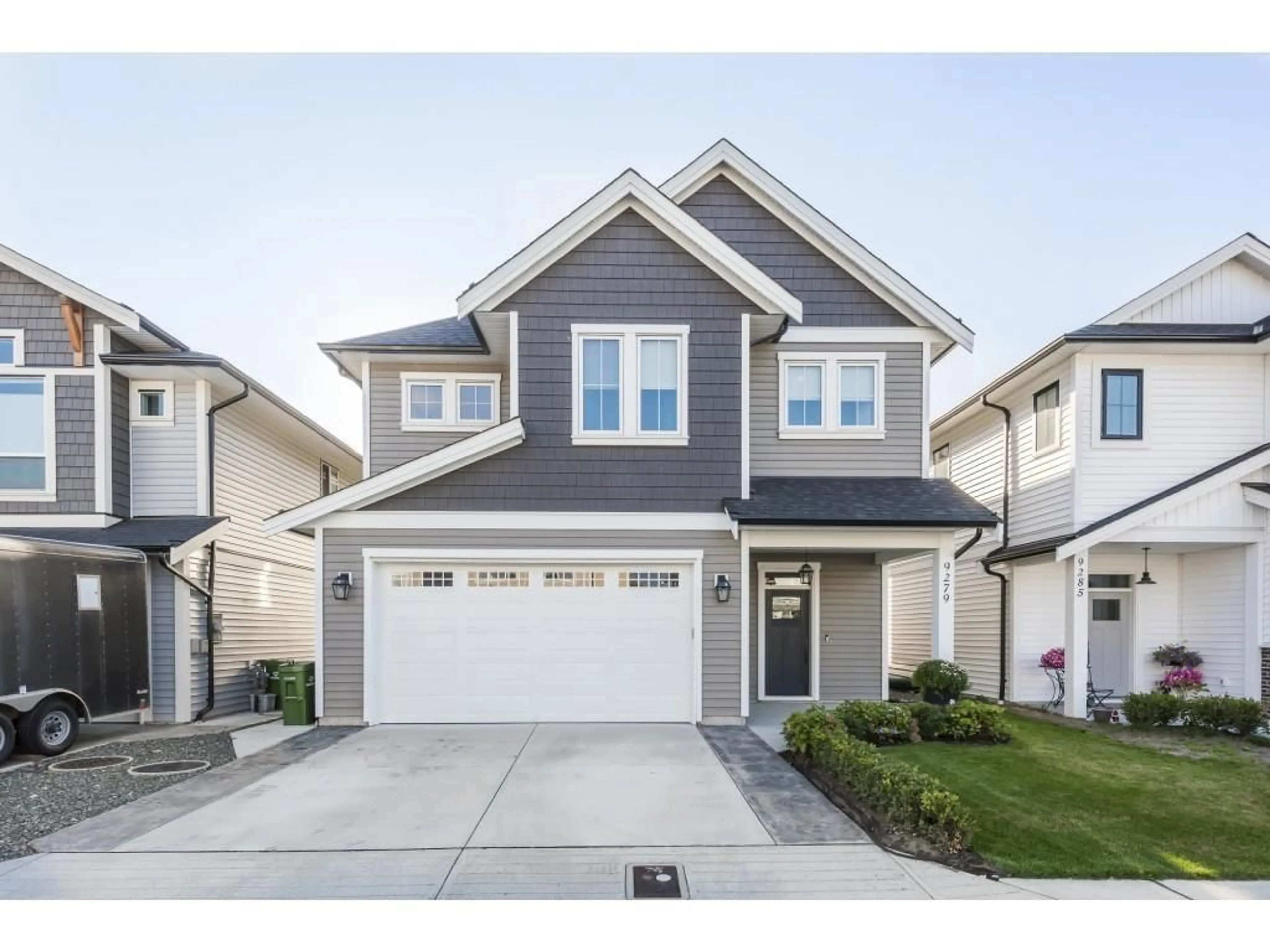 Home with vinyl exterior material, street for 9279 SITKA PLACE, Chilliwack British Columbia V2P8B6