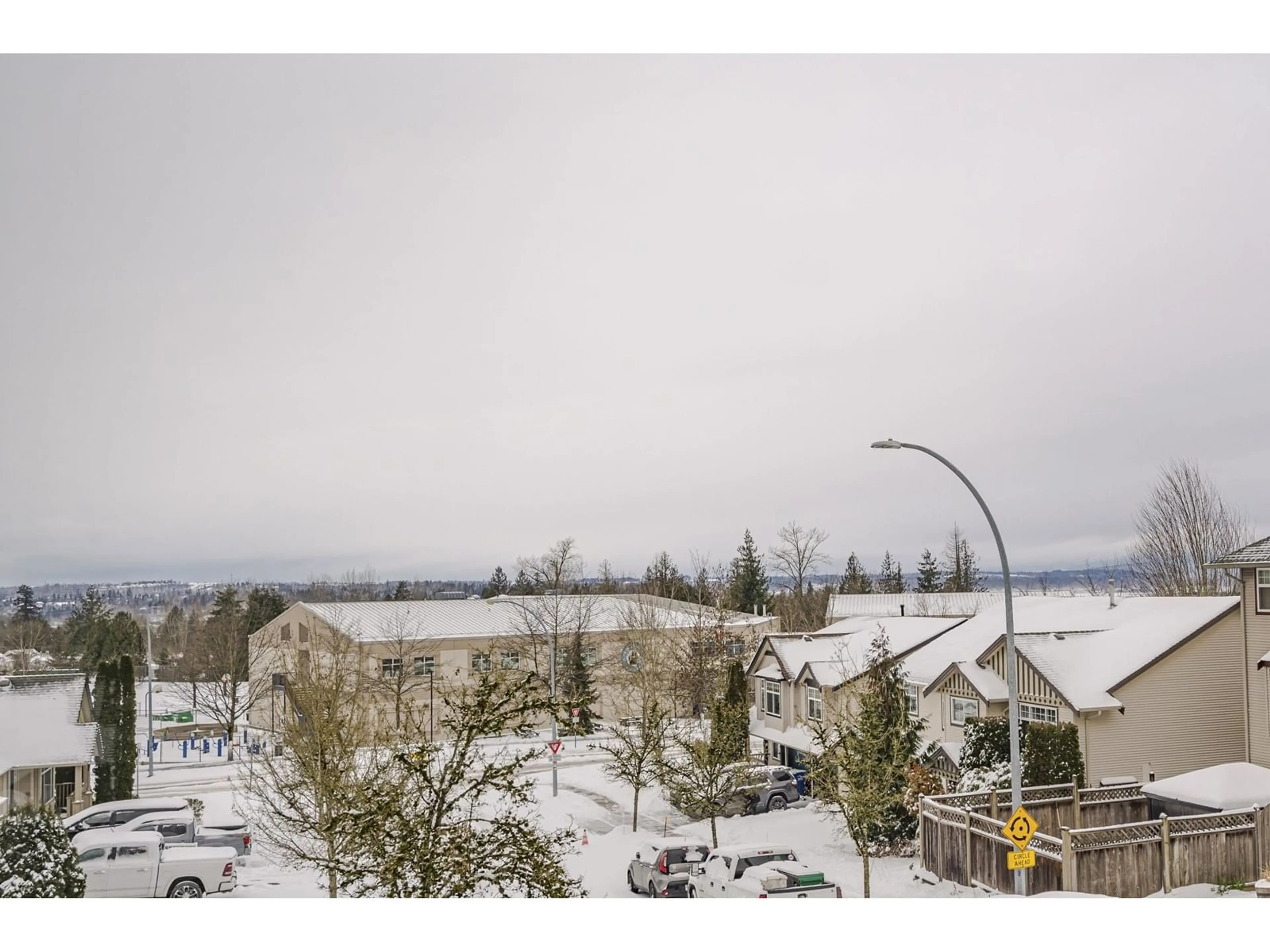 A pic from outside/outdoor area/front of a property/back of a property/a pic from drone, mountain view for 3762 SHERIDAN PLACE, Abbotsford British Columbia V2S8K4