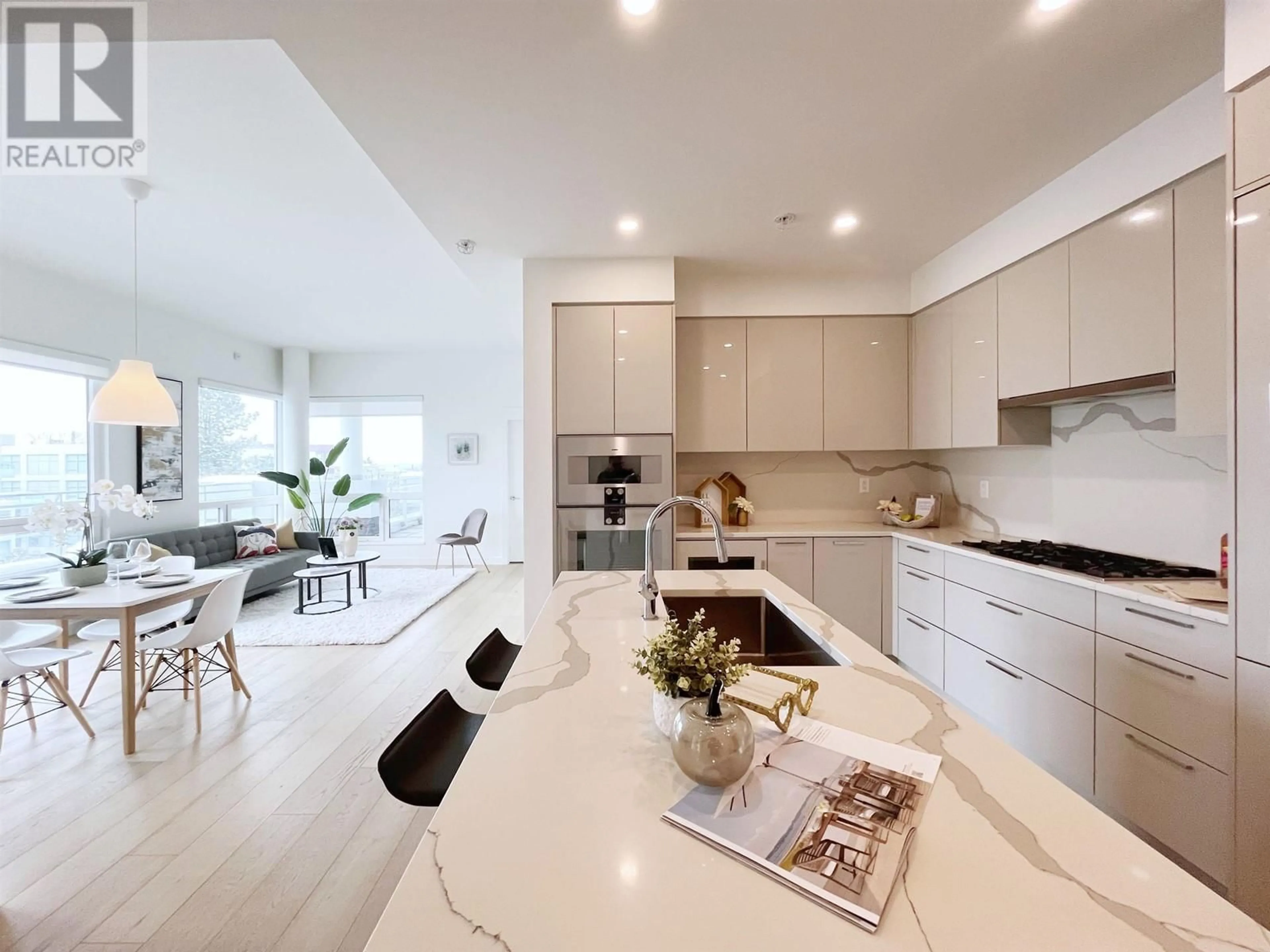 Contemporary kitchen, unknown for 505 - 5058 CAMBIE STREET, Vancouver British Columbia V5Z2Z5