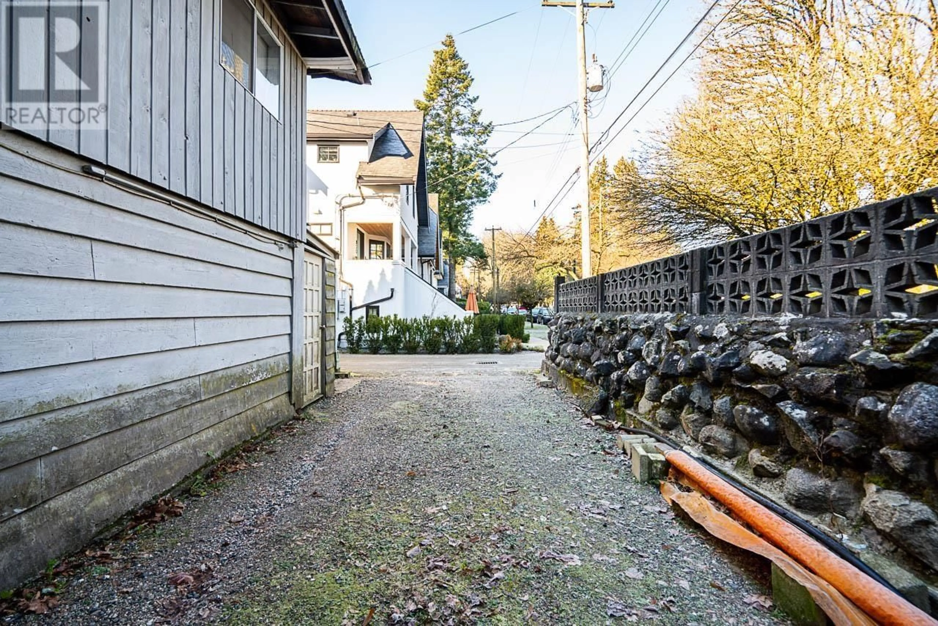 Patio, street for 814 W 23RD AVENUE, Vancouver British Columbia V5Z2A9