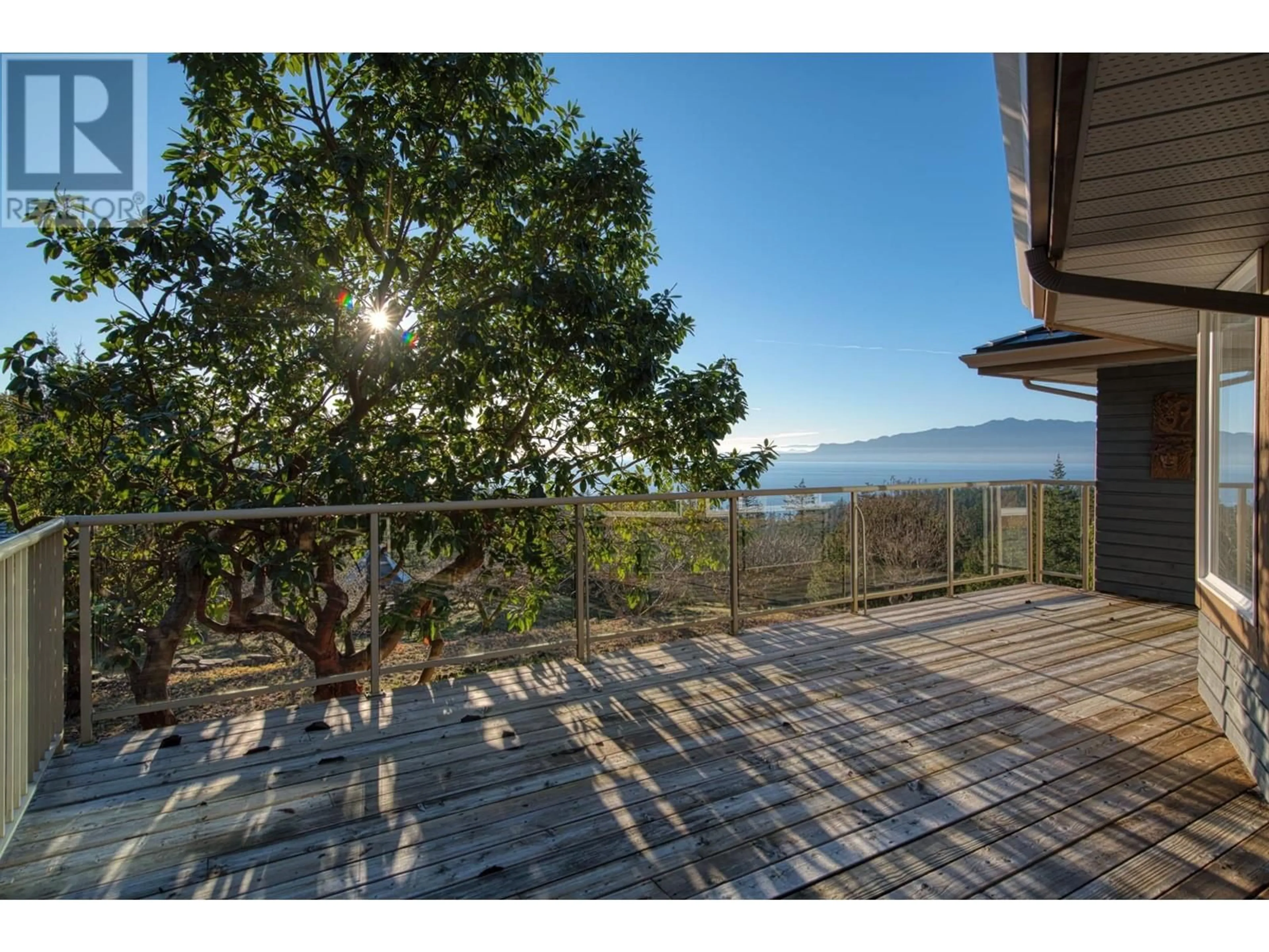 Floor plan for 10339 SUNSHINE COAST HIGHWAY, Halfmoon Bay British Columbia V7Z1B7