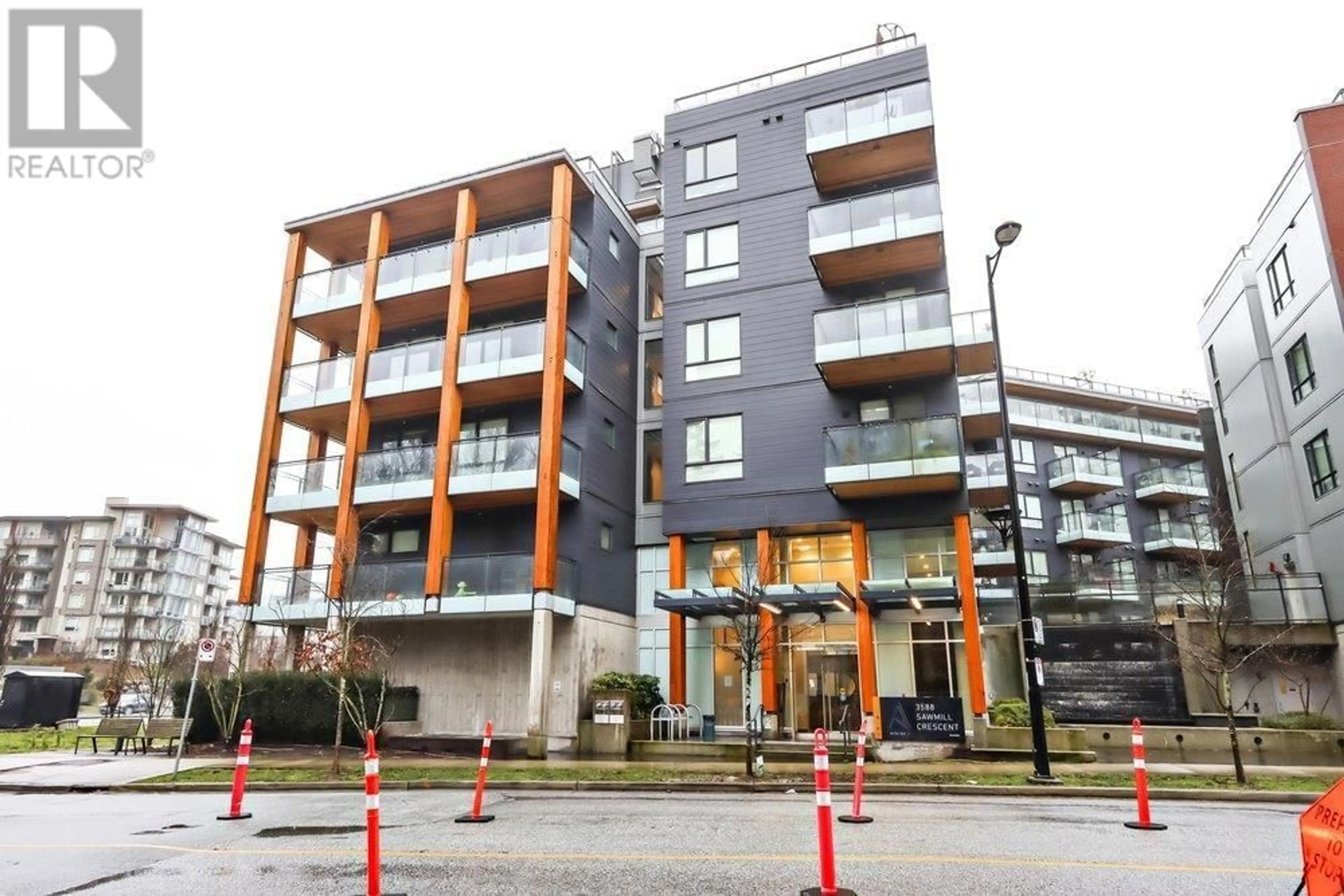 Unknown for 202 3588 SAWMILL CRESCENT, Vancouver British Columbia V5S0H5