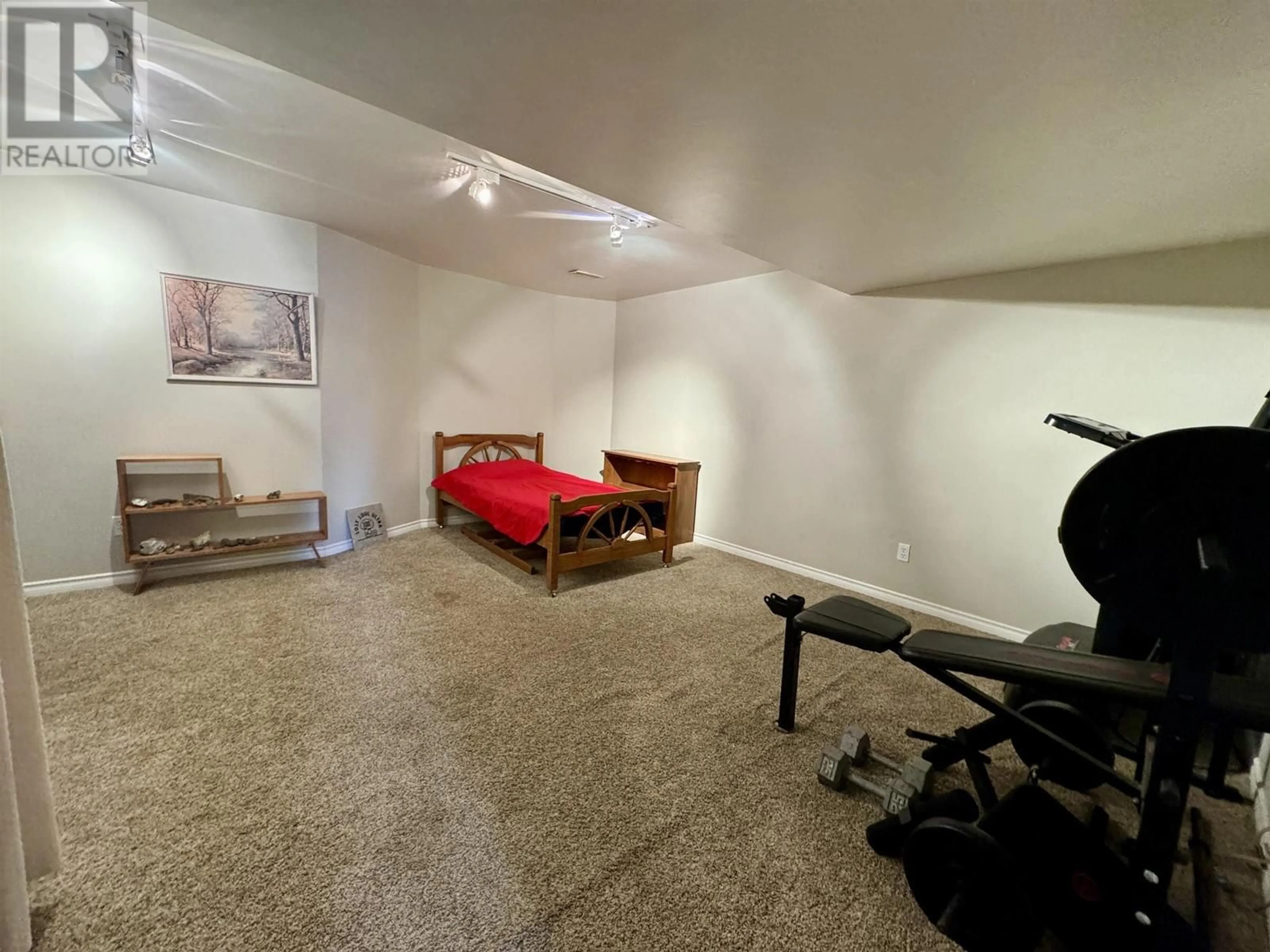 A pic of a room for 30 350 PEARKES DRIVE, Williams Lake British Columbia V2G4T2