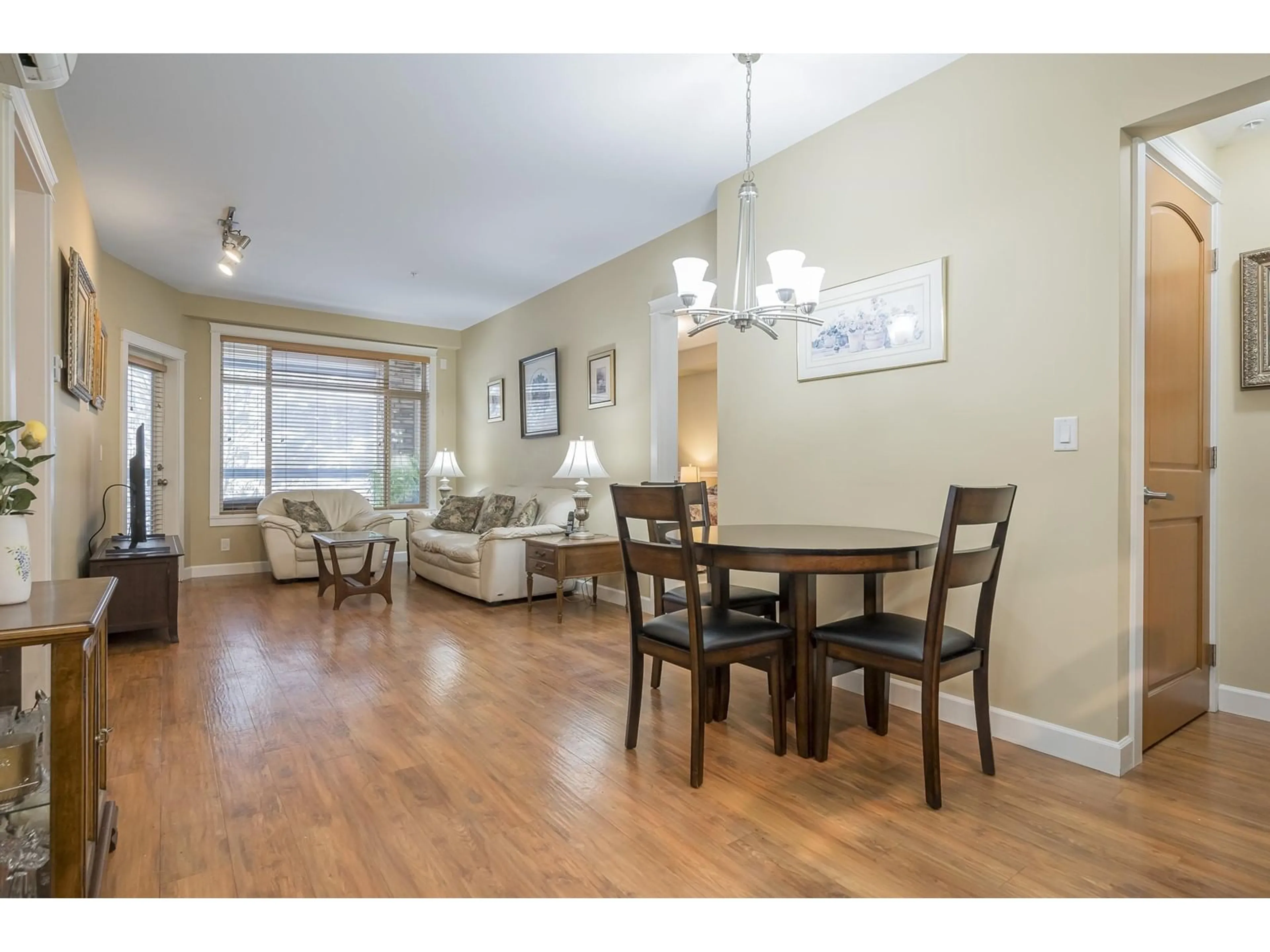 Dining room, wood/laminate floor for 259 8258 207A STREET, Langley British Columbia V2Y0N4