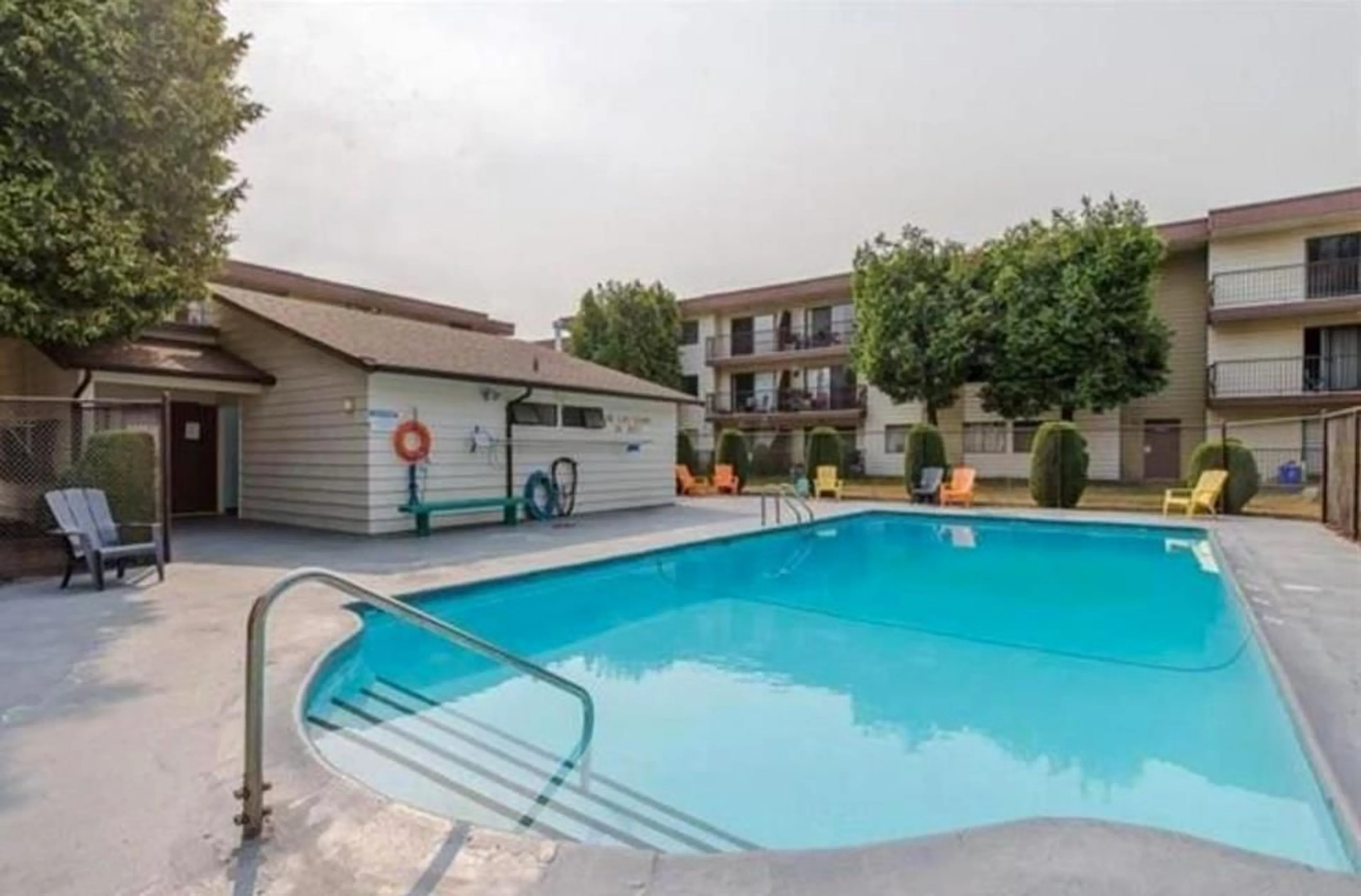 Pool for B209 1909 SALTON ROAD, Abbotsford British Columbia V2S5B6