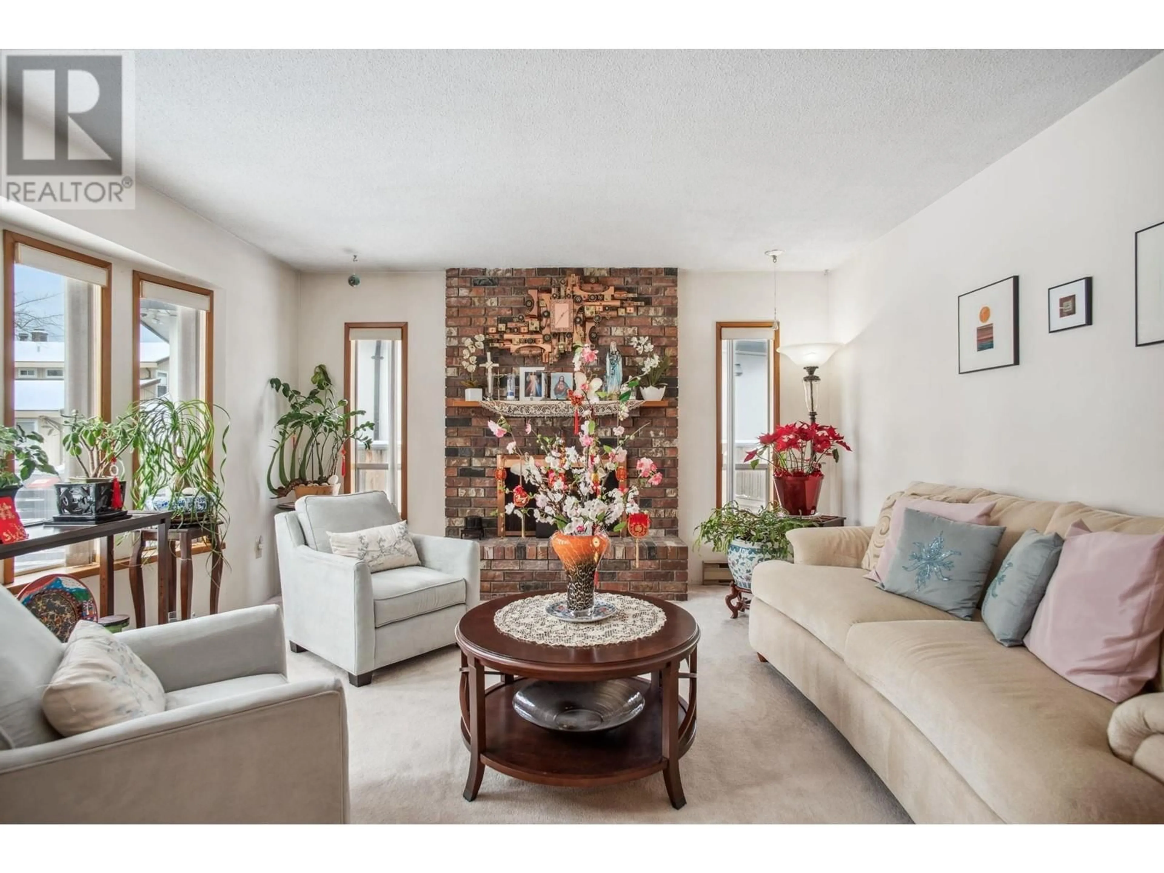 Living room with furniture, ceramic/tile floor for 6591 SWIFT AVENUE, Richmond British Columbia V7E4G9