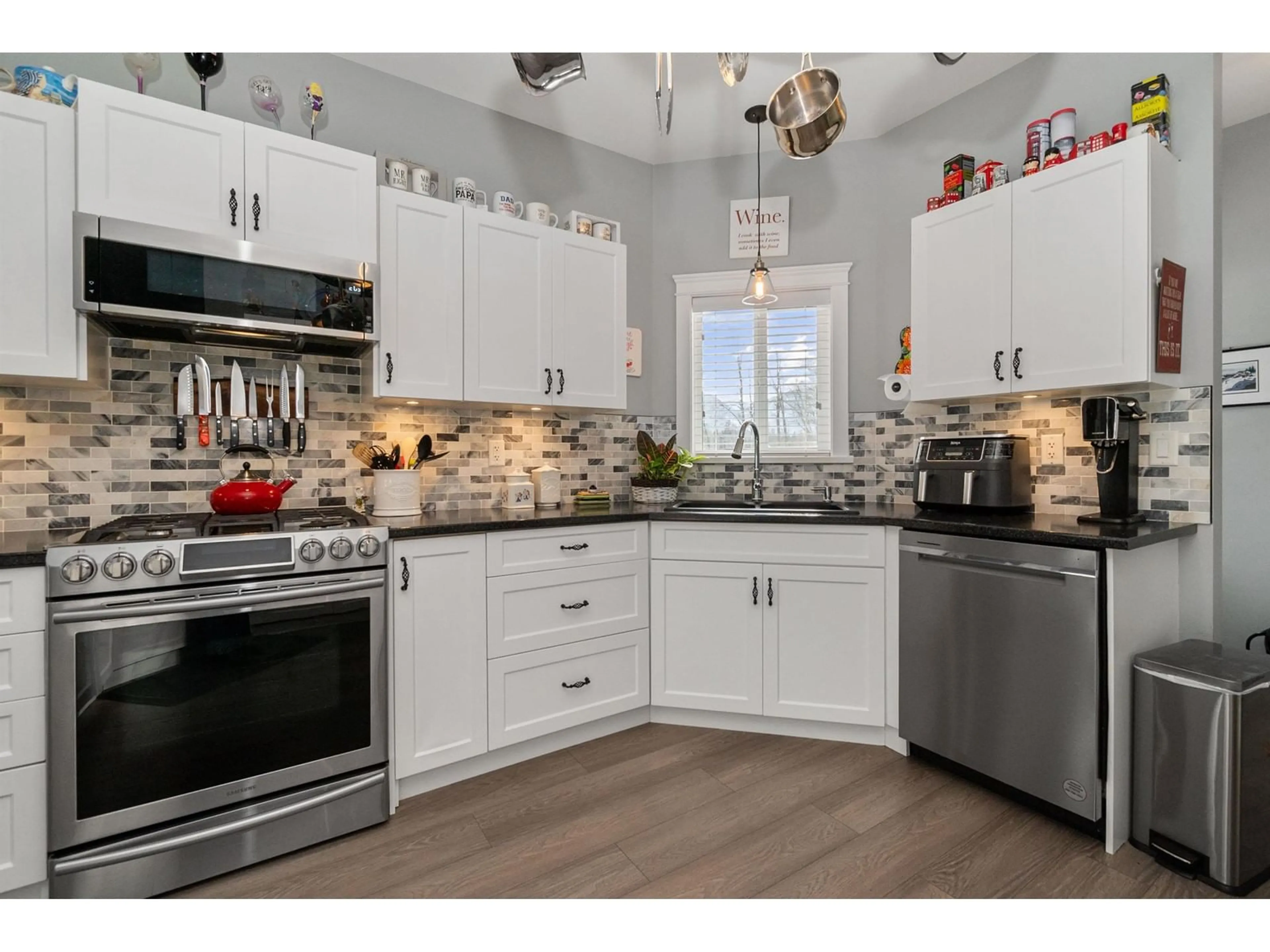 Open concept kitchen, unknown for 24 - 59060 LOUGHEED HIGHWAY, Agassiz British Columbia V0X1L3