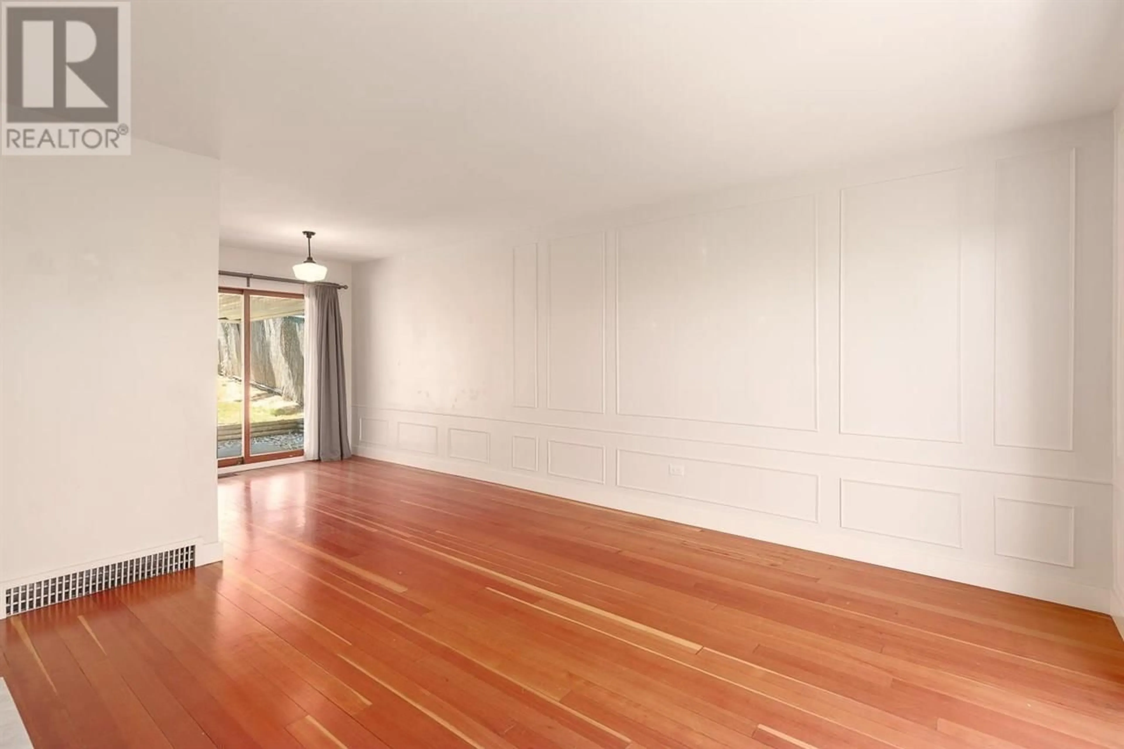 A pic of a room for 1389 E 39TH AVENUE, Vancouver British Columbia V5W4C3