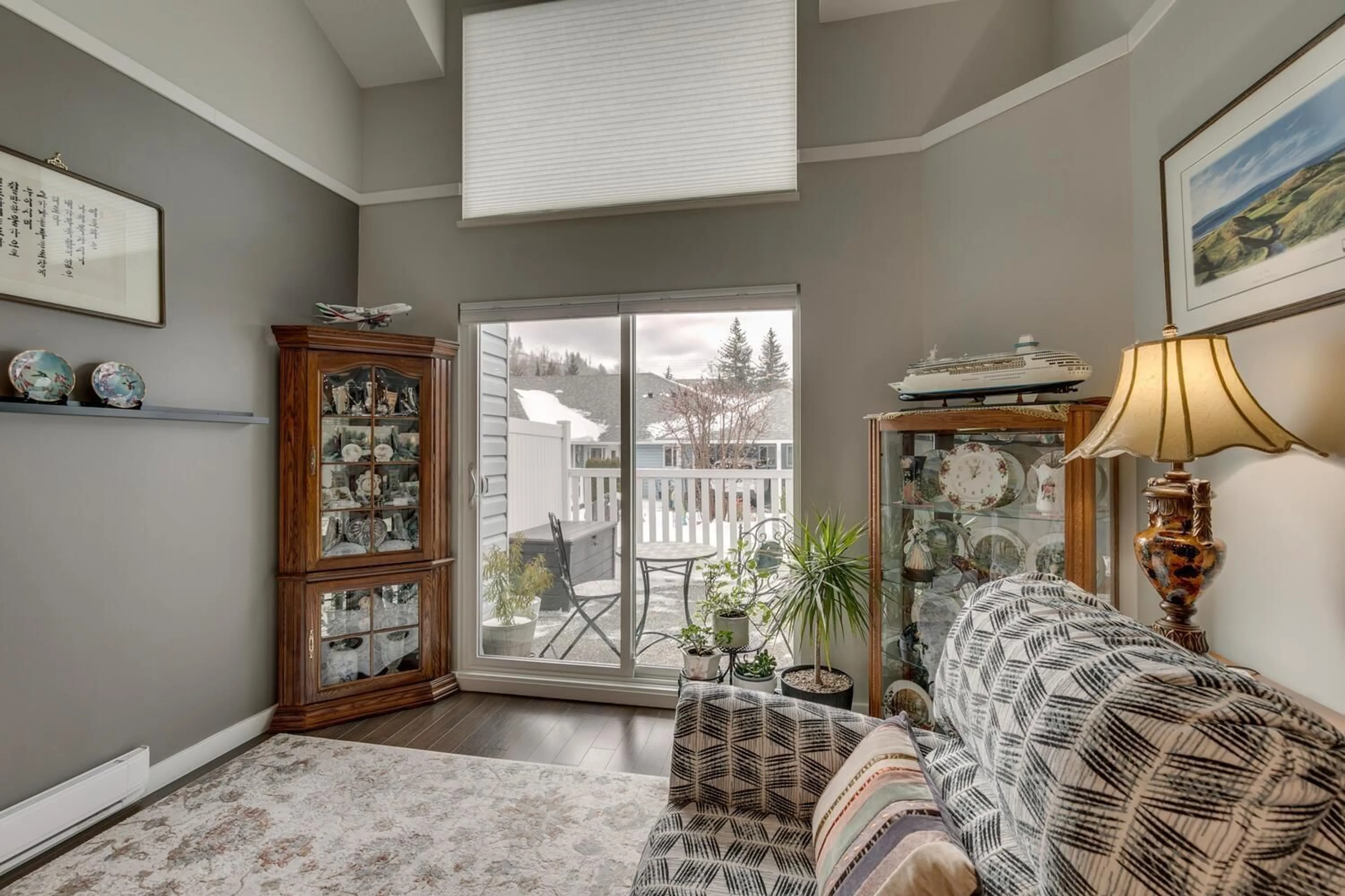 Living room with furniture, unknown for 86 34959 OLD CLAYBURN ROAD, Abbotsford British Columbia V2S6W7