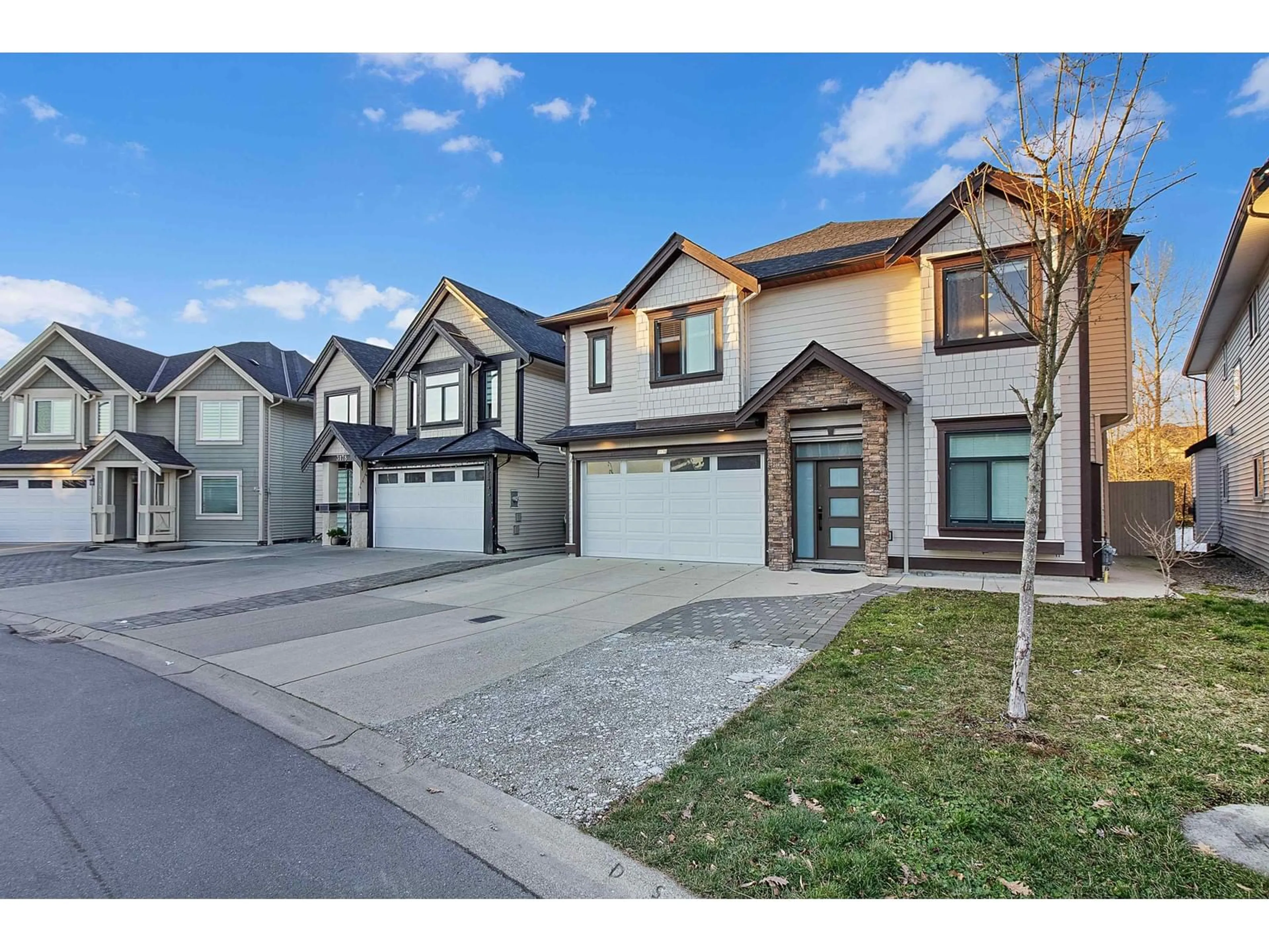 Unknown for 3176 ENGINEER CRESCENT, Abbotsford British Columbia V4X0A7