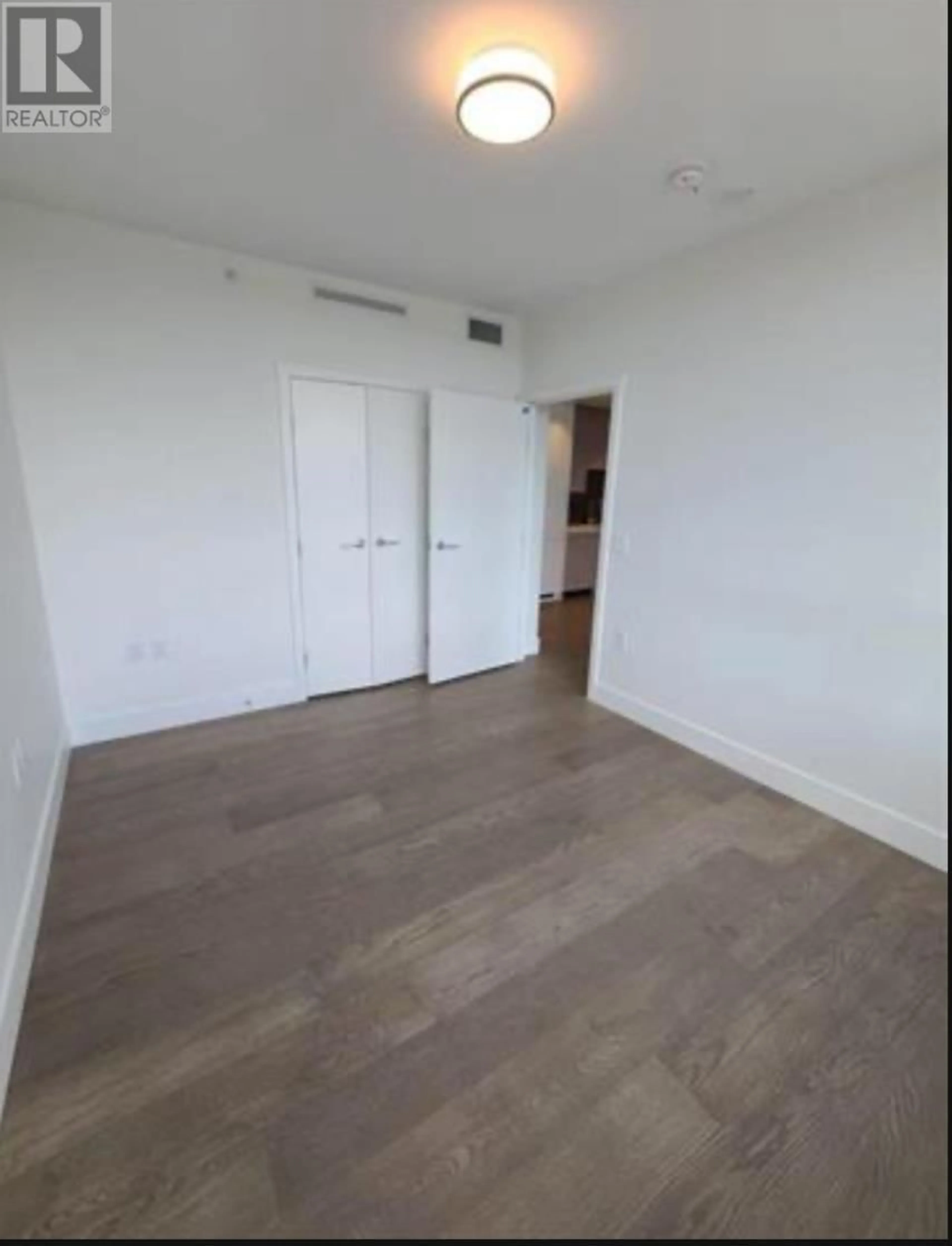 A pic of a room for 704 - 1675 LIONS GATE LANE, North Vancouver British Columbia V7P0E3