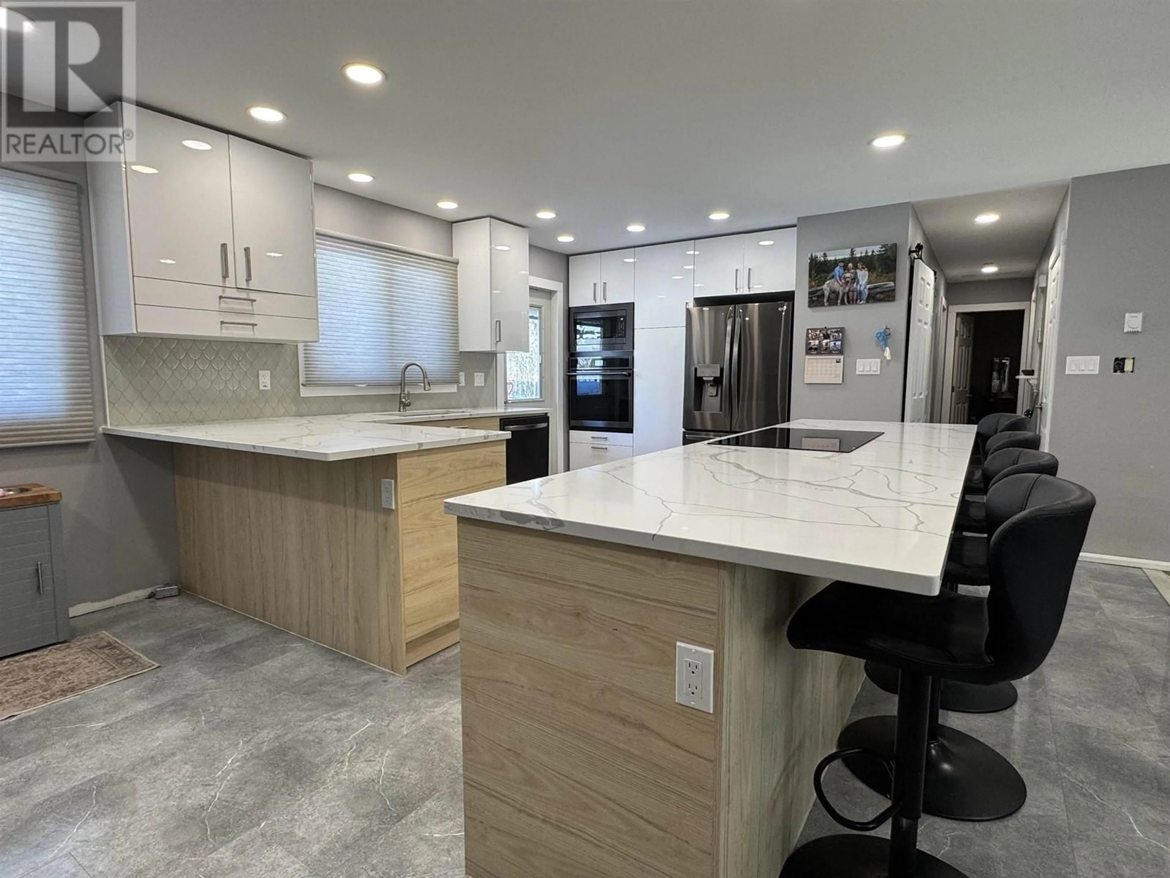 Open concept kitchen, ceramic/tile floor for 980 PIGEON AVENUE, Williams Lake British Columbia V2G2B9