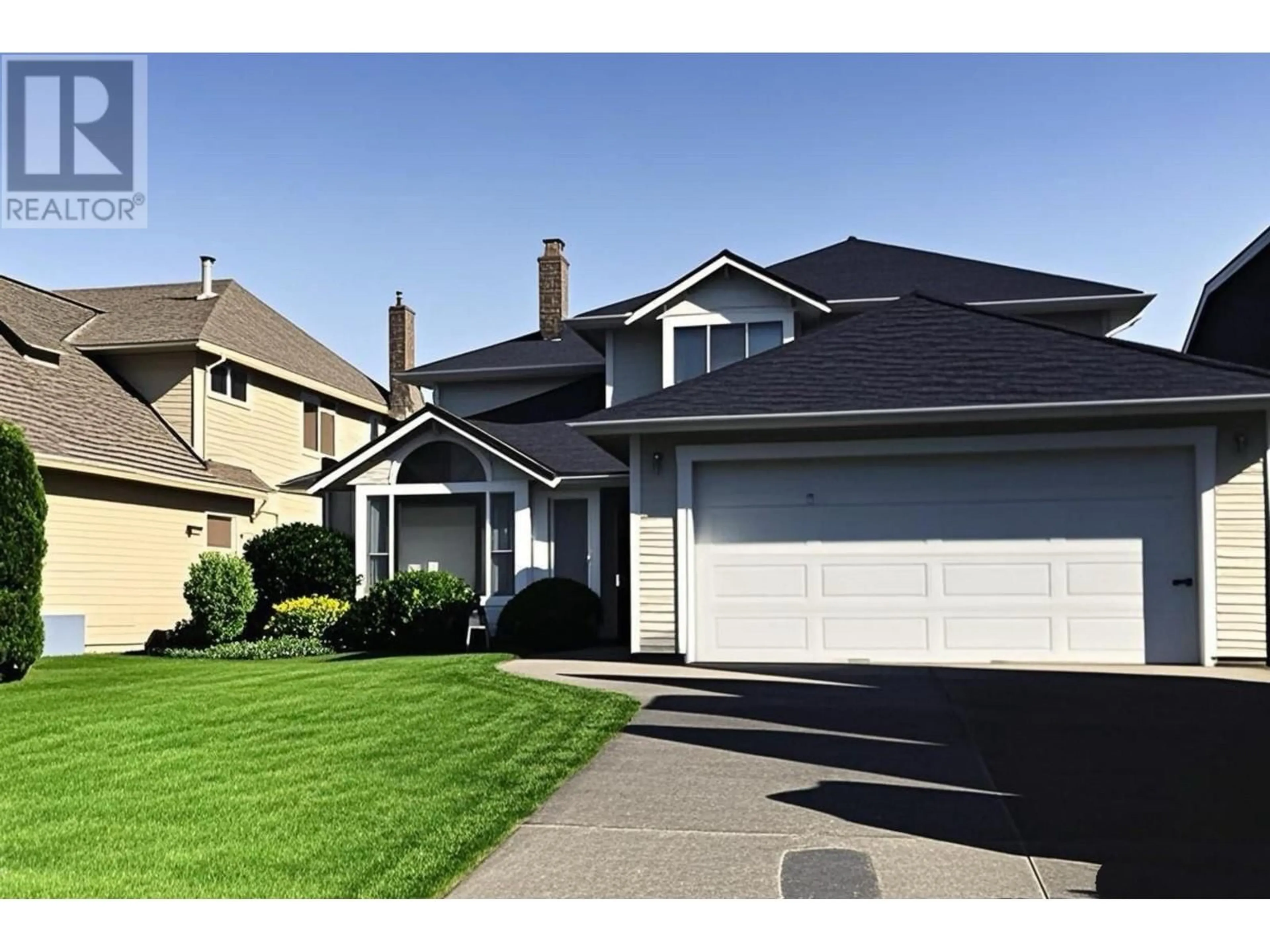 Home with vinyl exterior material, street for 6683 LONDON COURT, Delta British Columbia V4K4W7