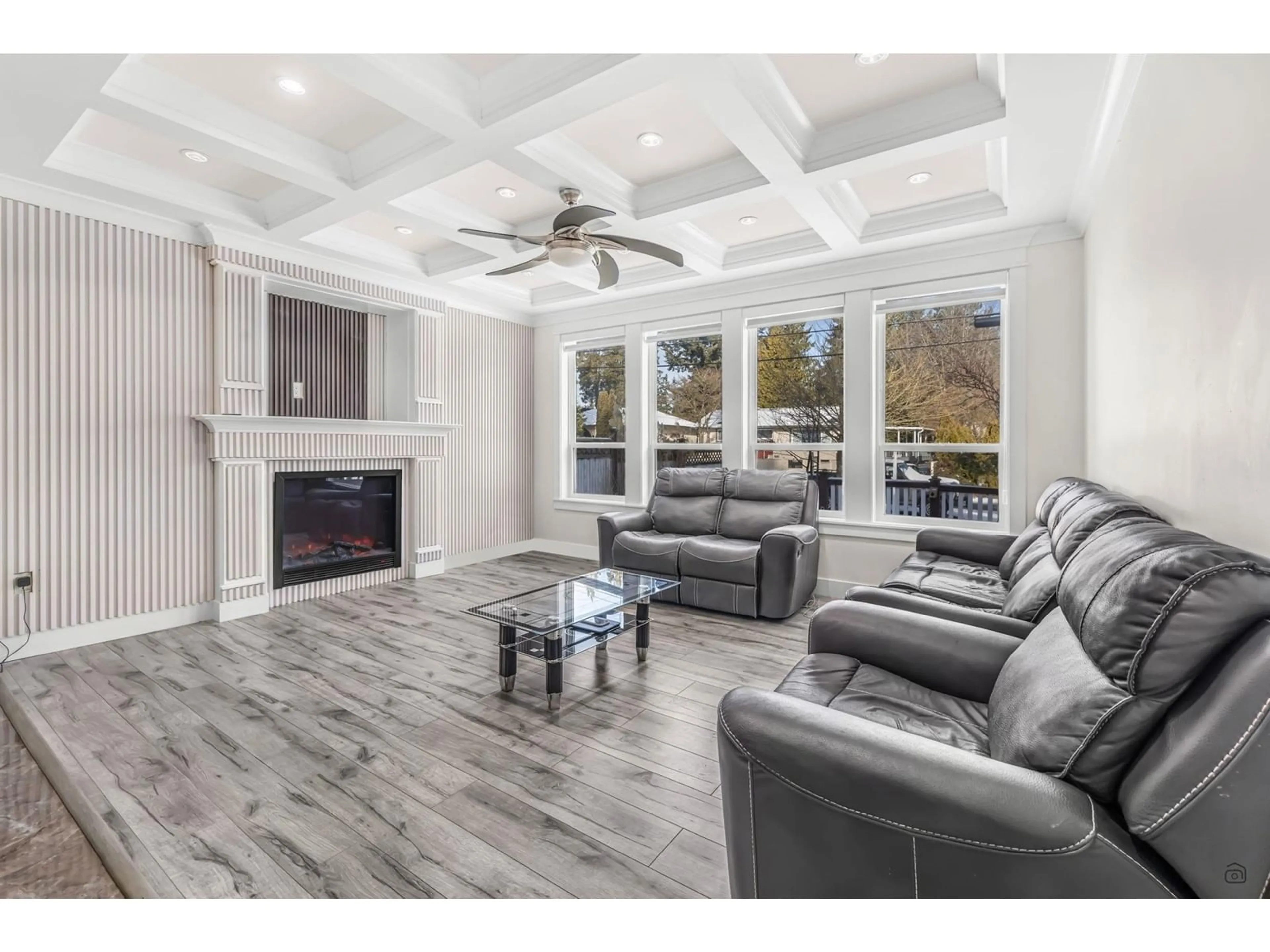 Living room with furniture, unknown for 9543 119A, Delta British Columbia V4C6P4