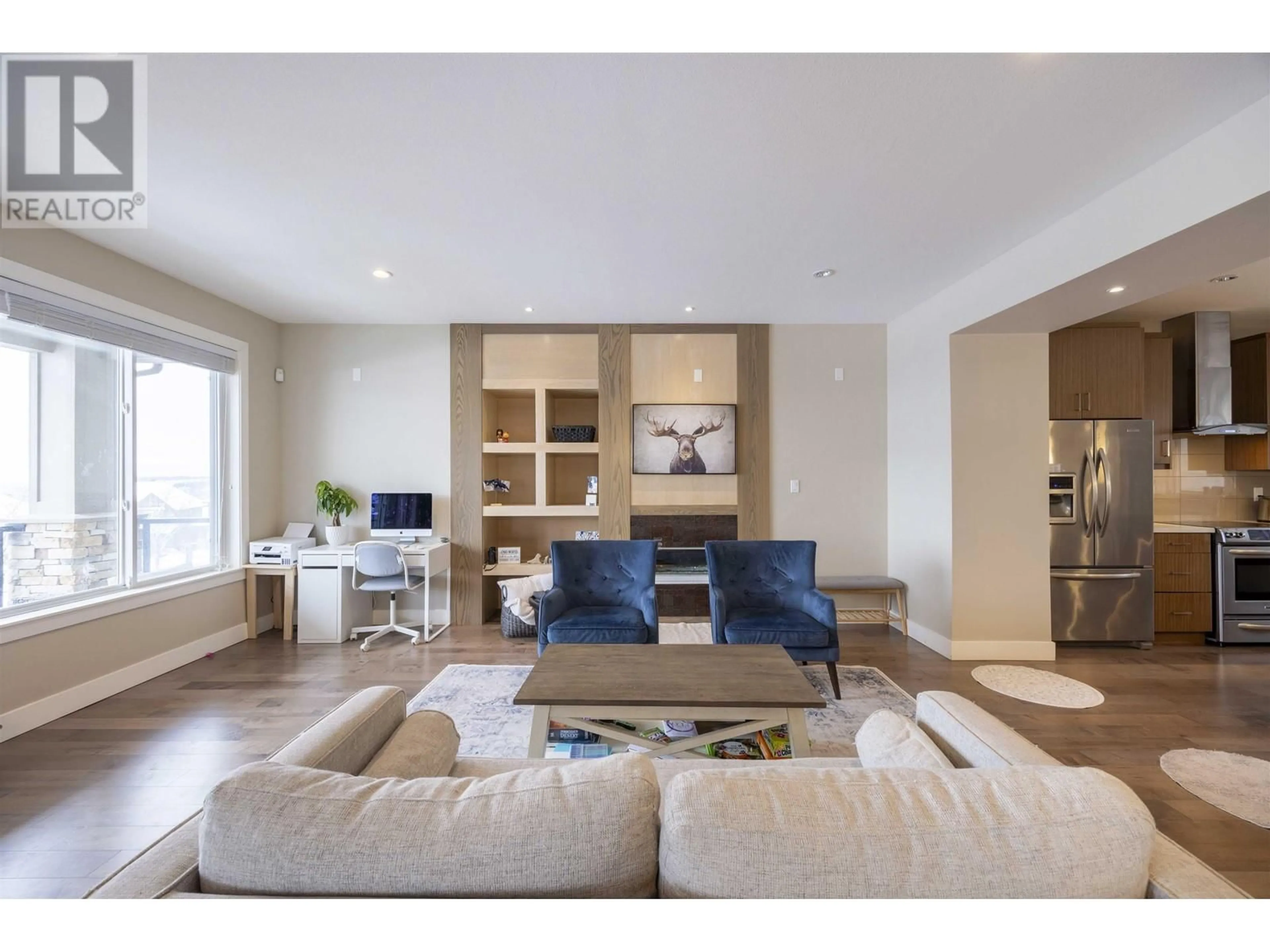 Living room with furniture, wood/laminate floor for 3501 SHEFFIELD AVENUE, Coquitlam British Columbia V3E0K2