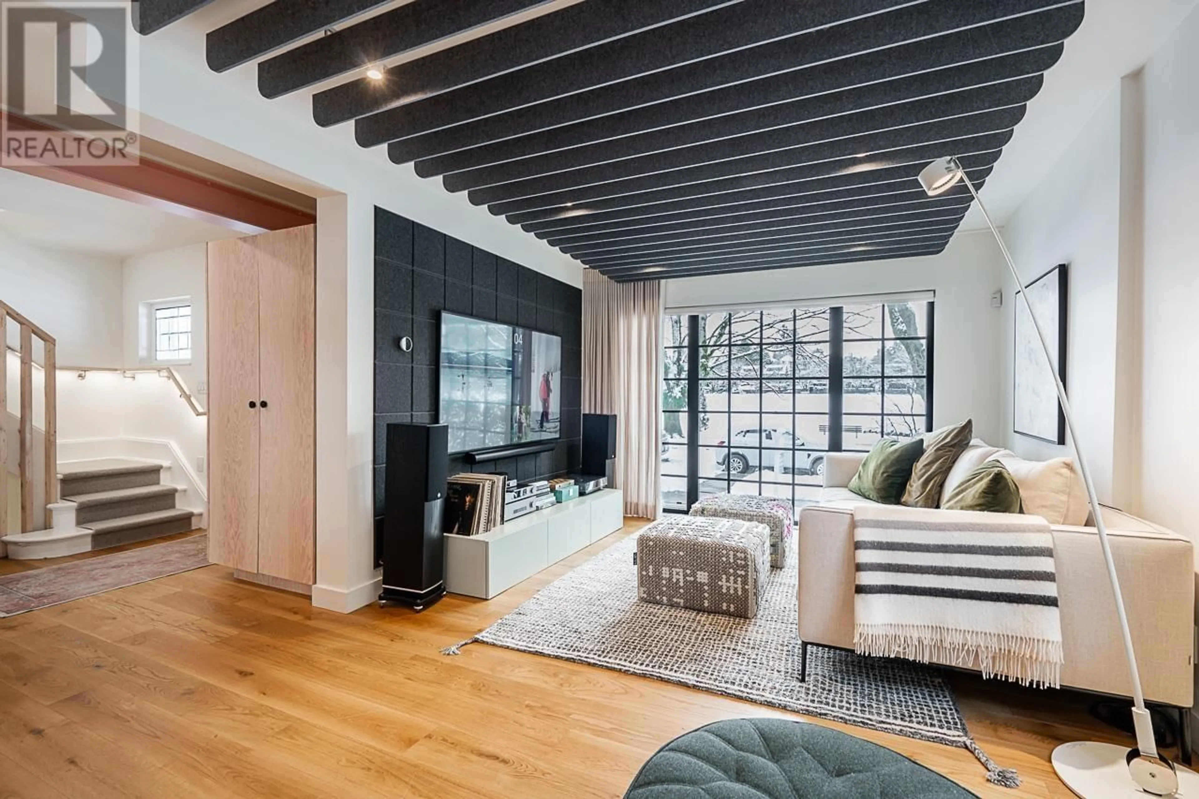 Living room with furniture, cement floor for 769 W 20TH AVENUE, Vancouver British Columbia V5Z1Y2