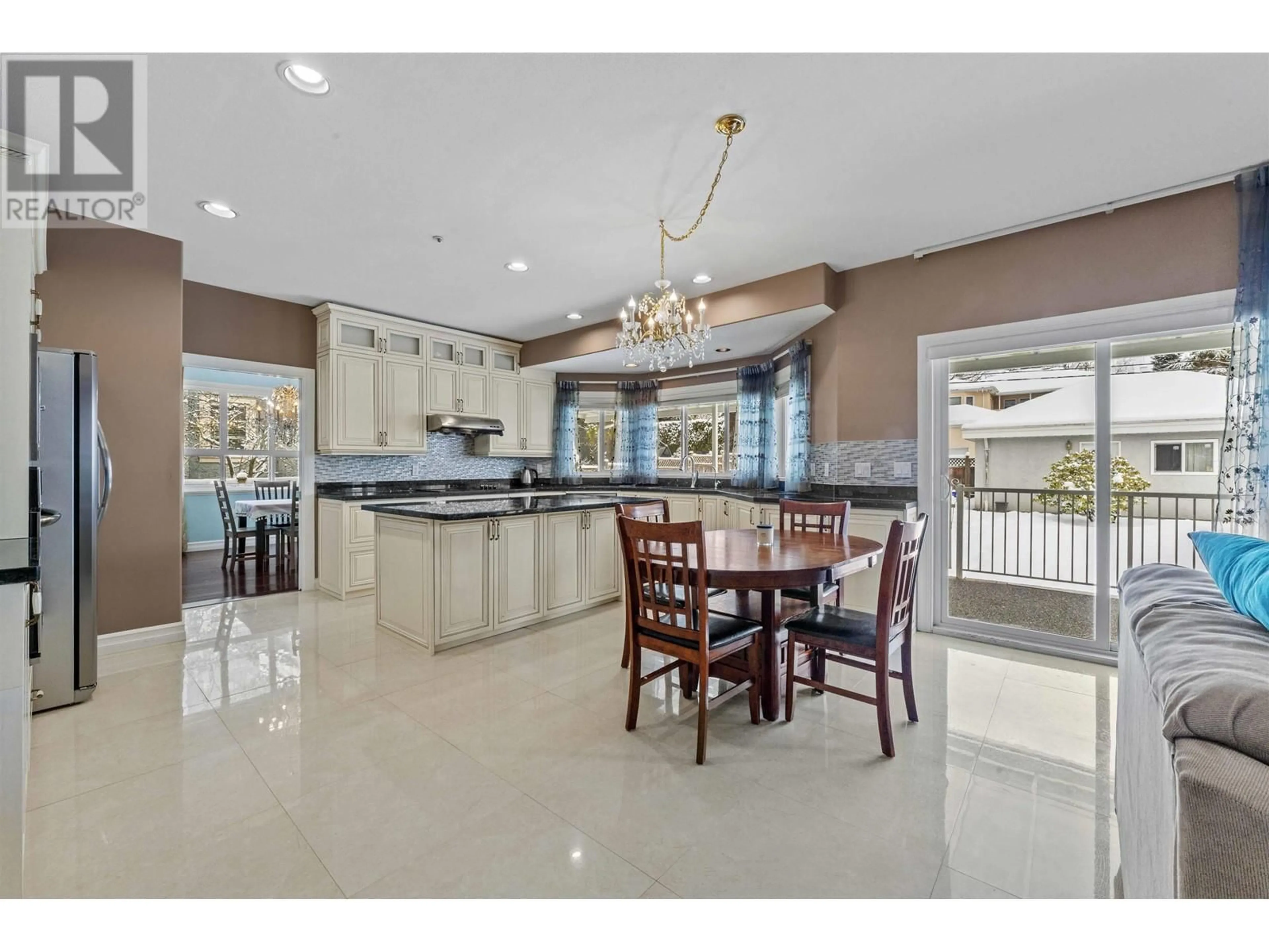 Open concept kitchen, ceramic/tile floor for 6230 CYPRESS STREET, Vancouver British Columbia V6M3S2