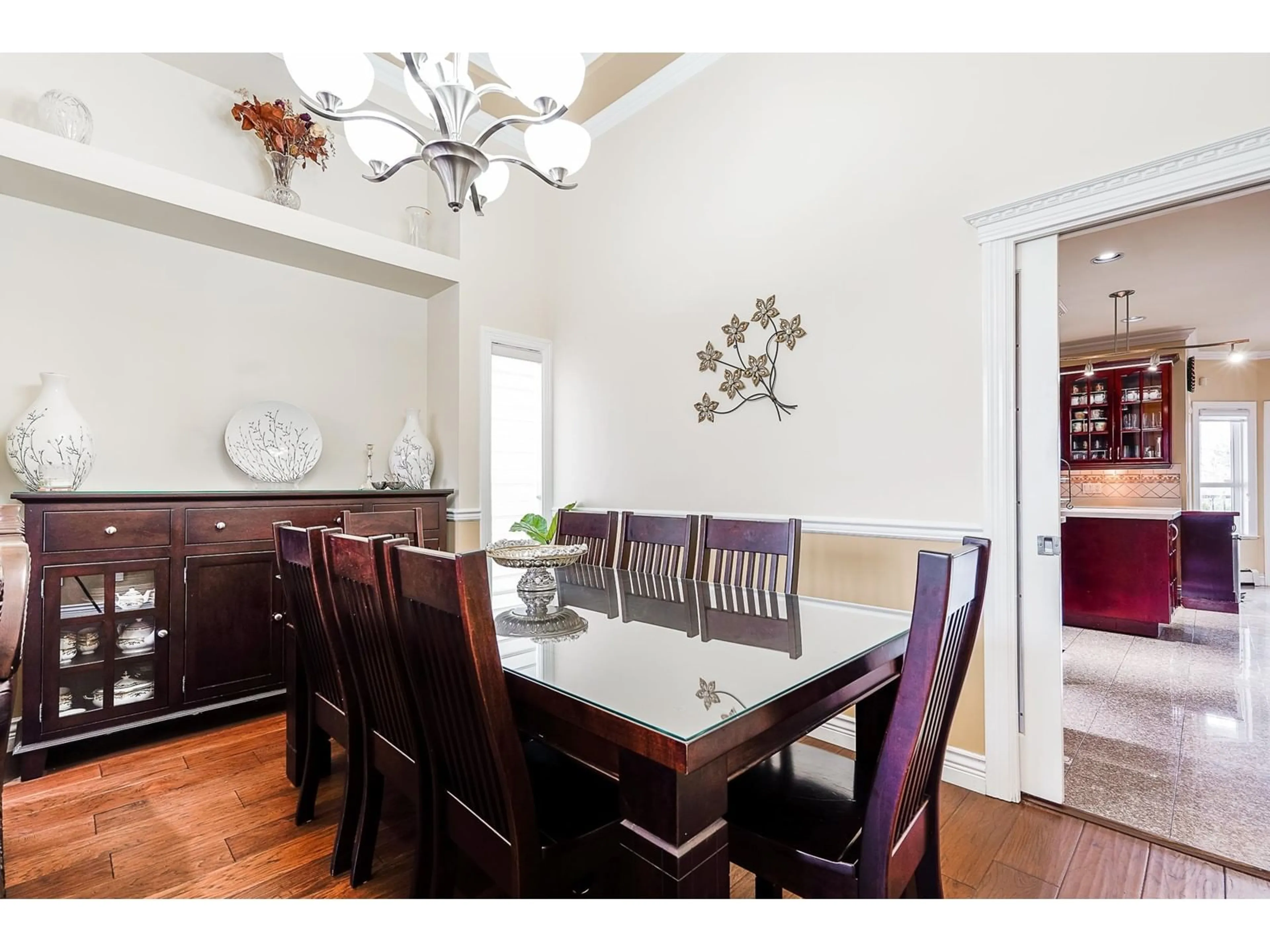 Dining room, wood/laminate floor for 7368 149 STREET, Surrey British Columbia V3S0T8