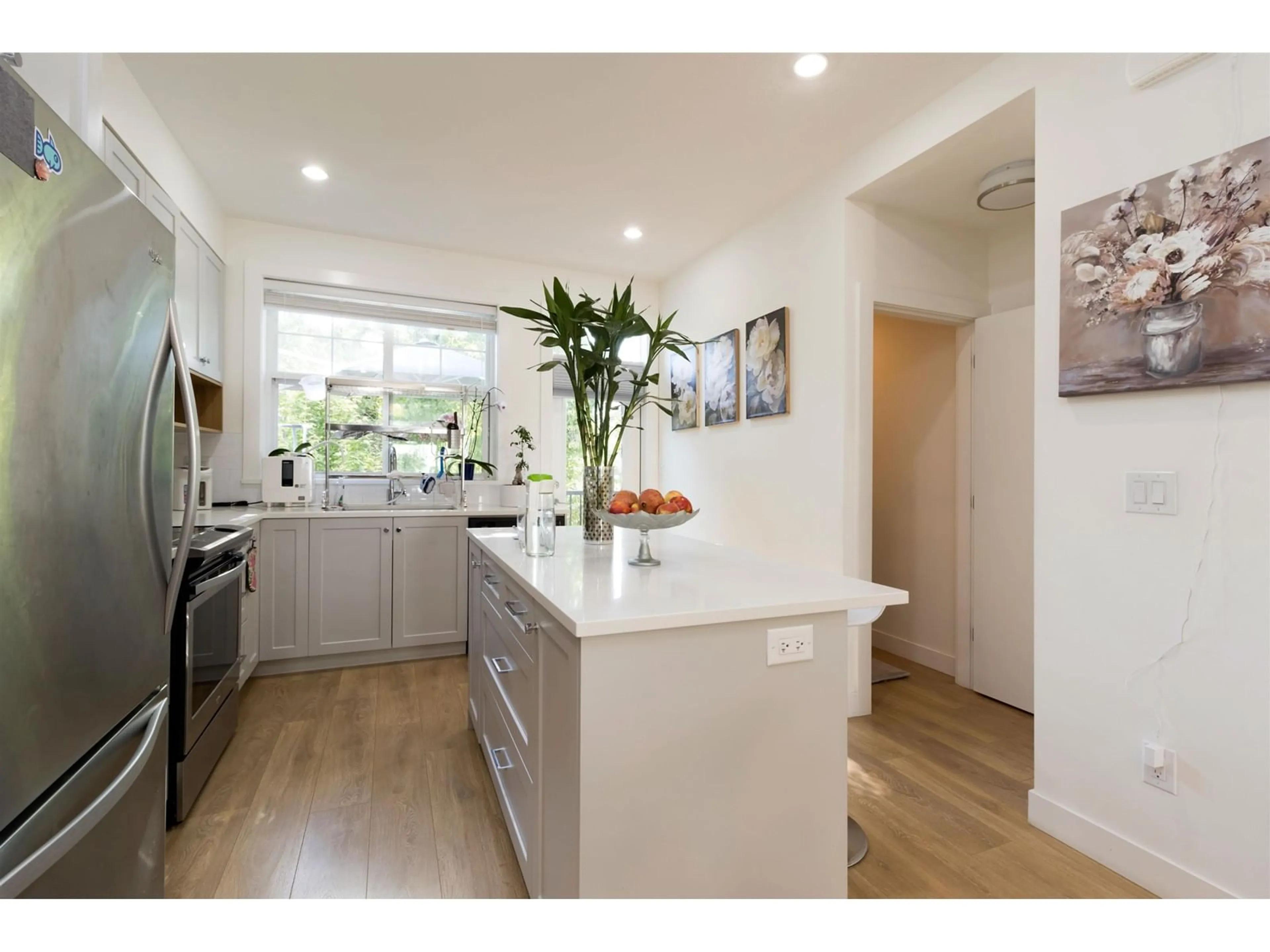 Open concept kitchen, unknown for 46 27735 ROUNDHOUSE DRIVE, Aberdeen British Columbia V4X0B9