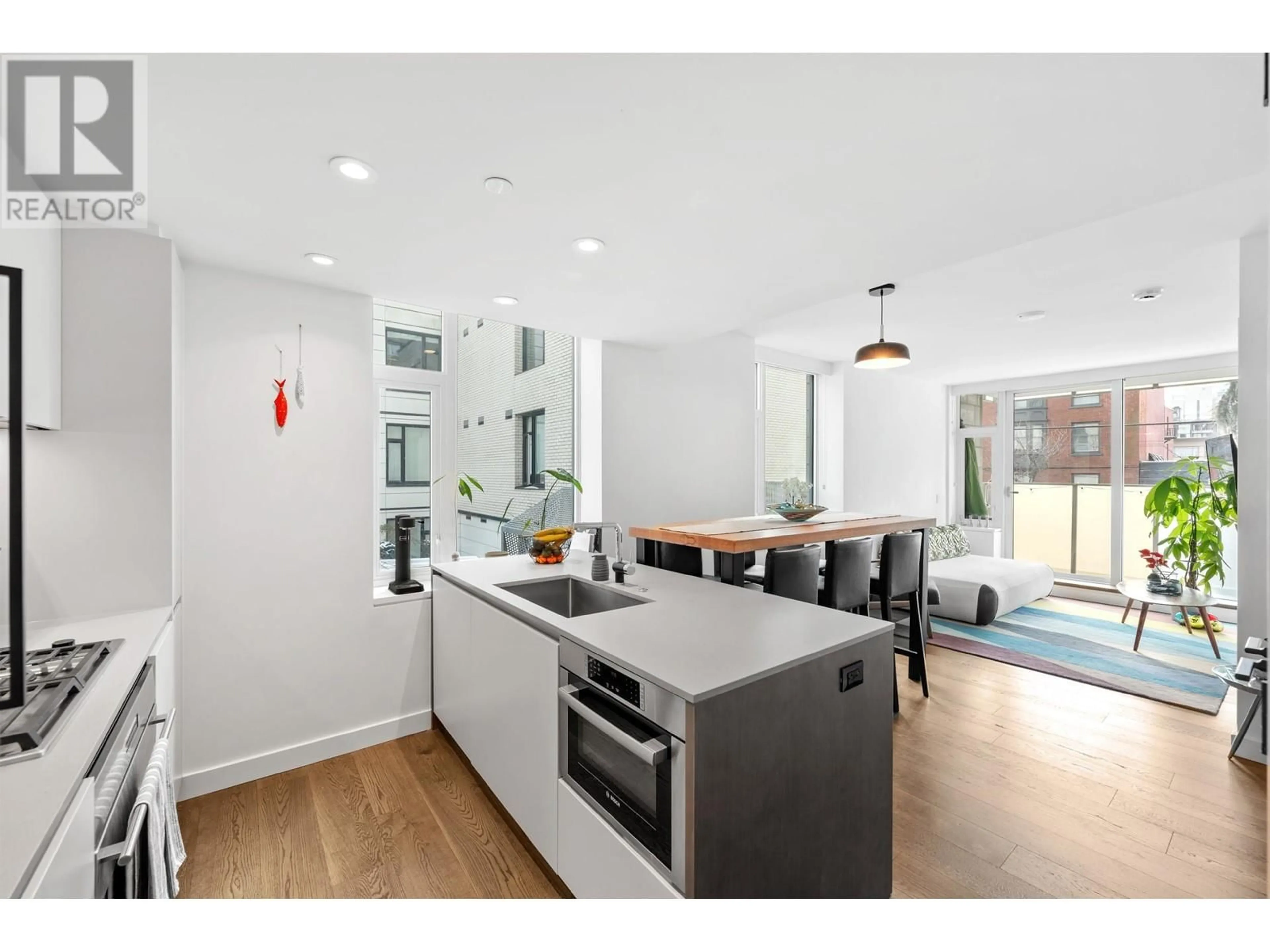 Open concept kitchen, unknown for 303 1365 DAVIE STREET, Vancouver British Columbia V6E1N5