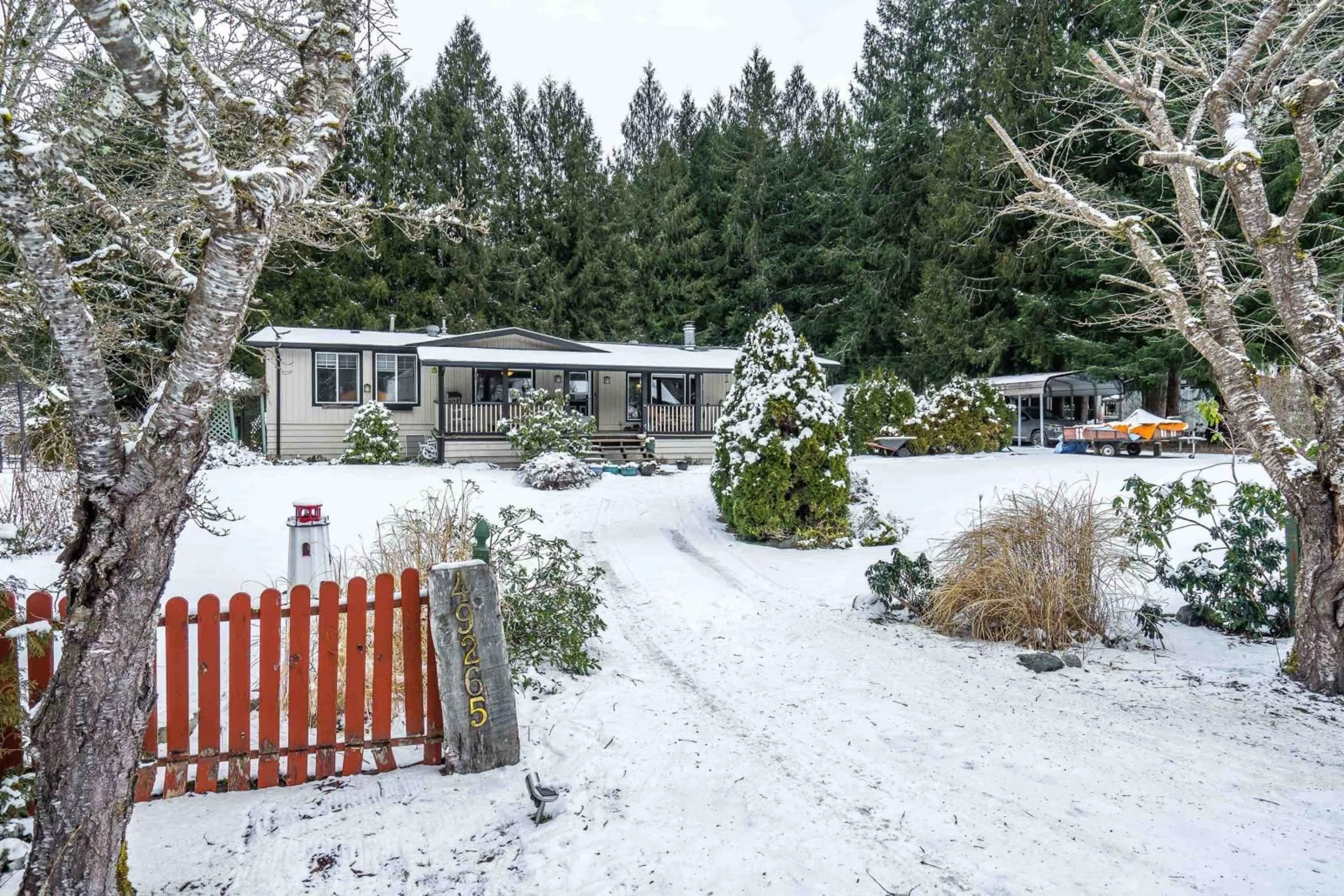 A pic from outside/outdoor area/front of a property/back of a property/a pic from drone, street for 49265 BELL ACRES ROAD, Chilliwack British Columbia V4Z1C1