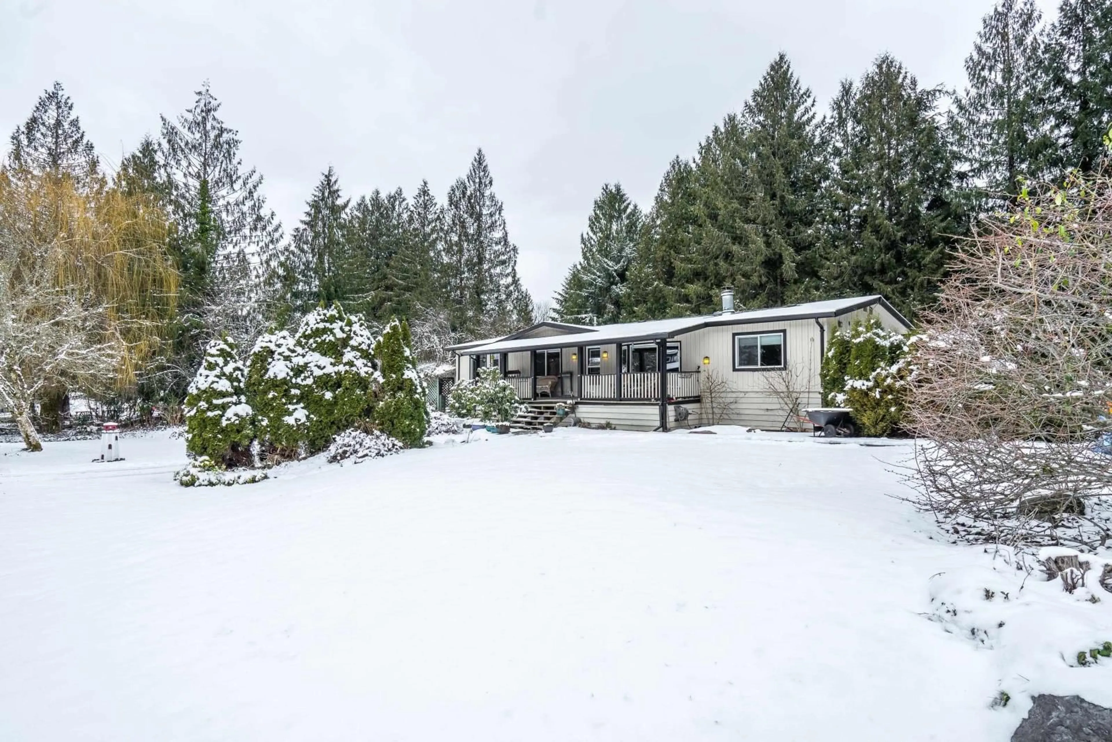 Patio, water/lake/river/ocean view for 49265 BELL ACRES ROAD, Chilliwack British Columbia V4Z1C1
