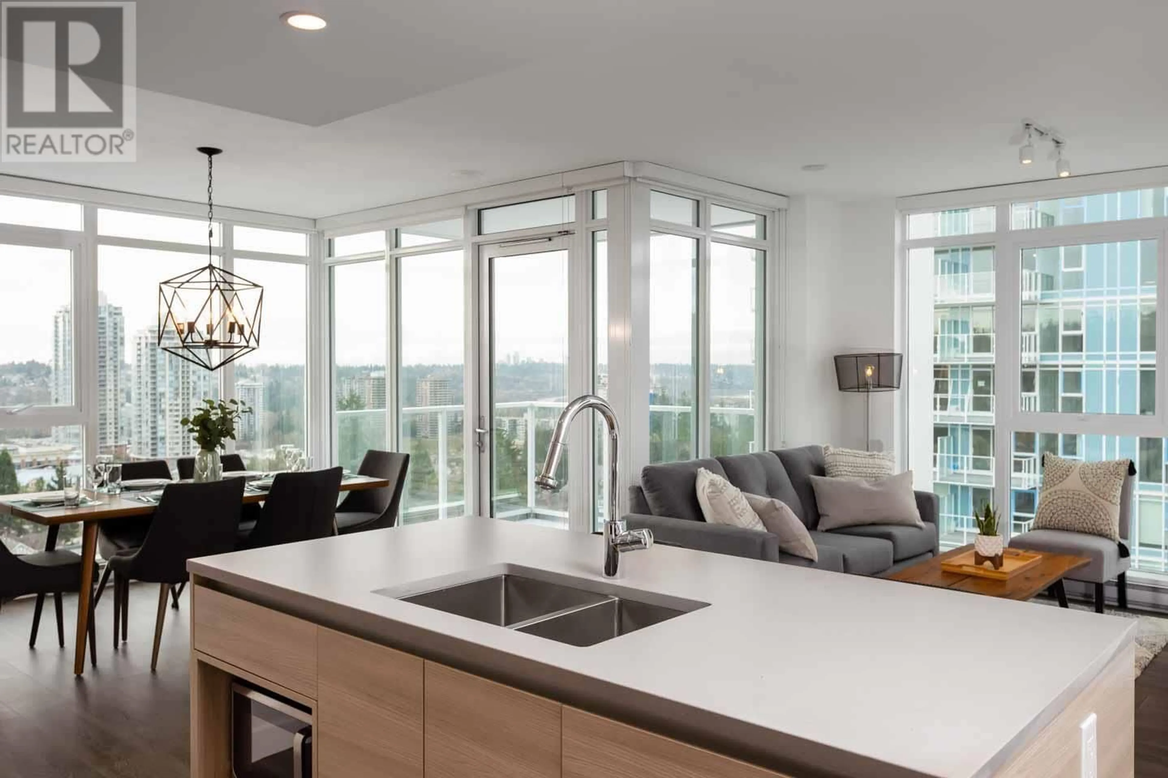 Open concept kitchen, unknown for 1007 657 WHITING WAY, Coquitlam British Columbia V3J0J6