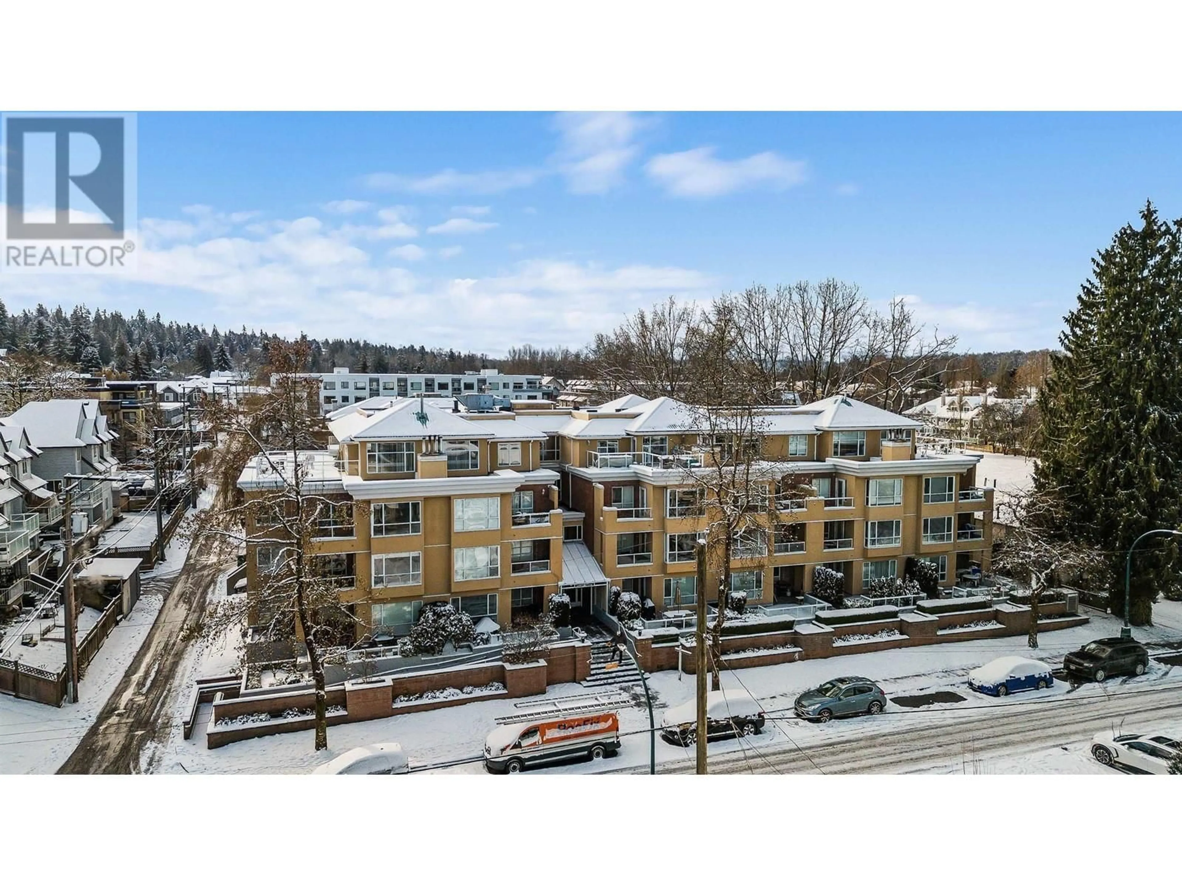 A pic from outside/outdoor area/front of a property/back of a property/a pic from drone, unknown for 101 - 2340 HAWTHORNE AVENUE, Port Coquitlam British Columbia V3C1W9
