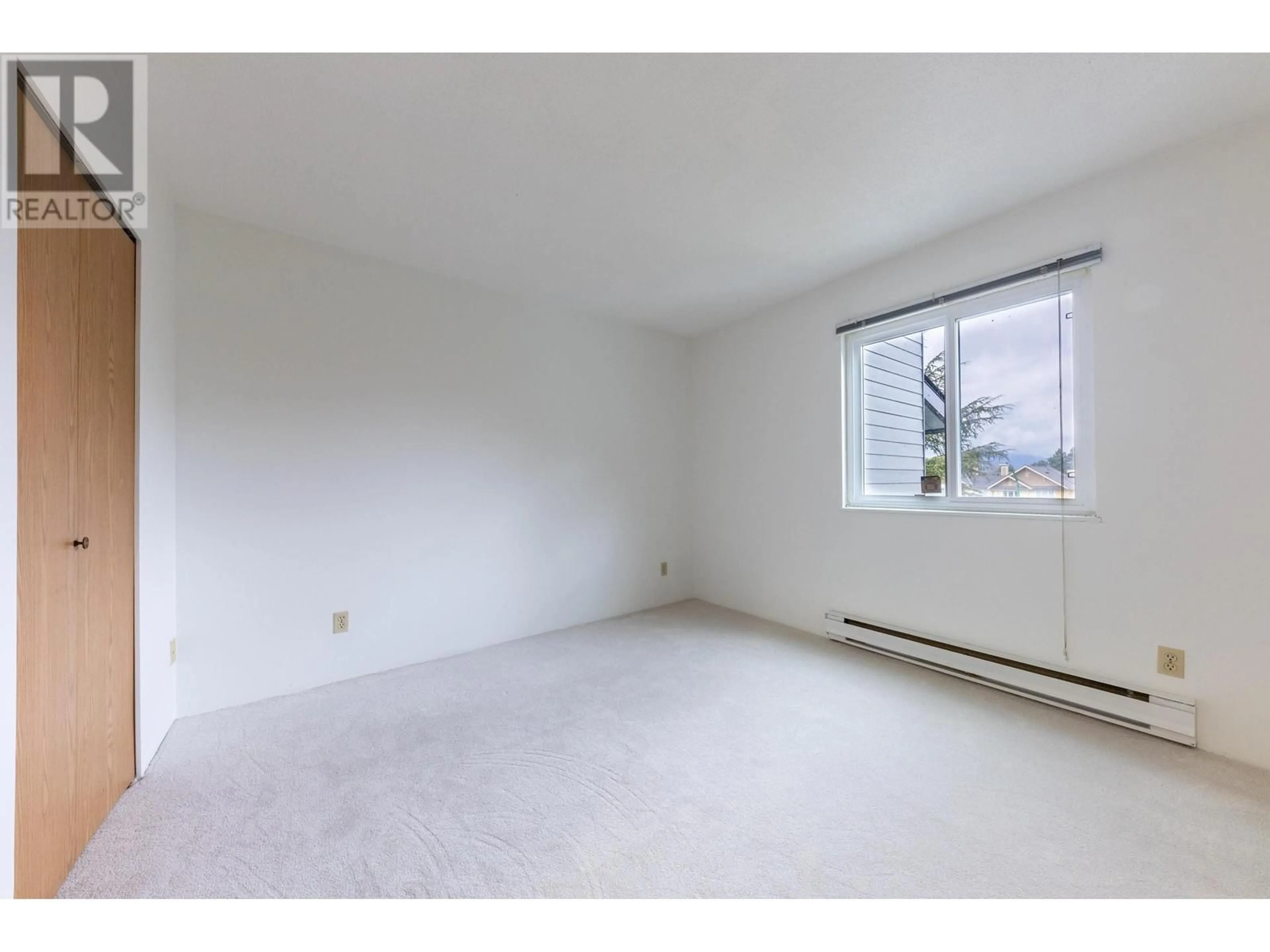 A pic of a room for 309 3883 LAUREL STREET, Burnaby British Columbia V5G4M8