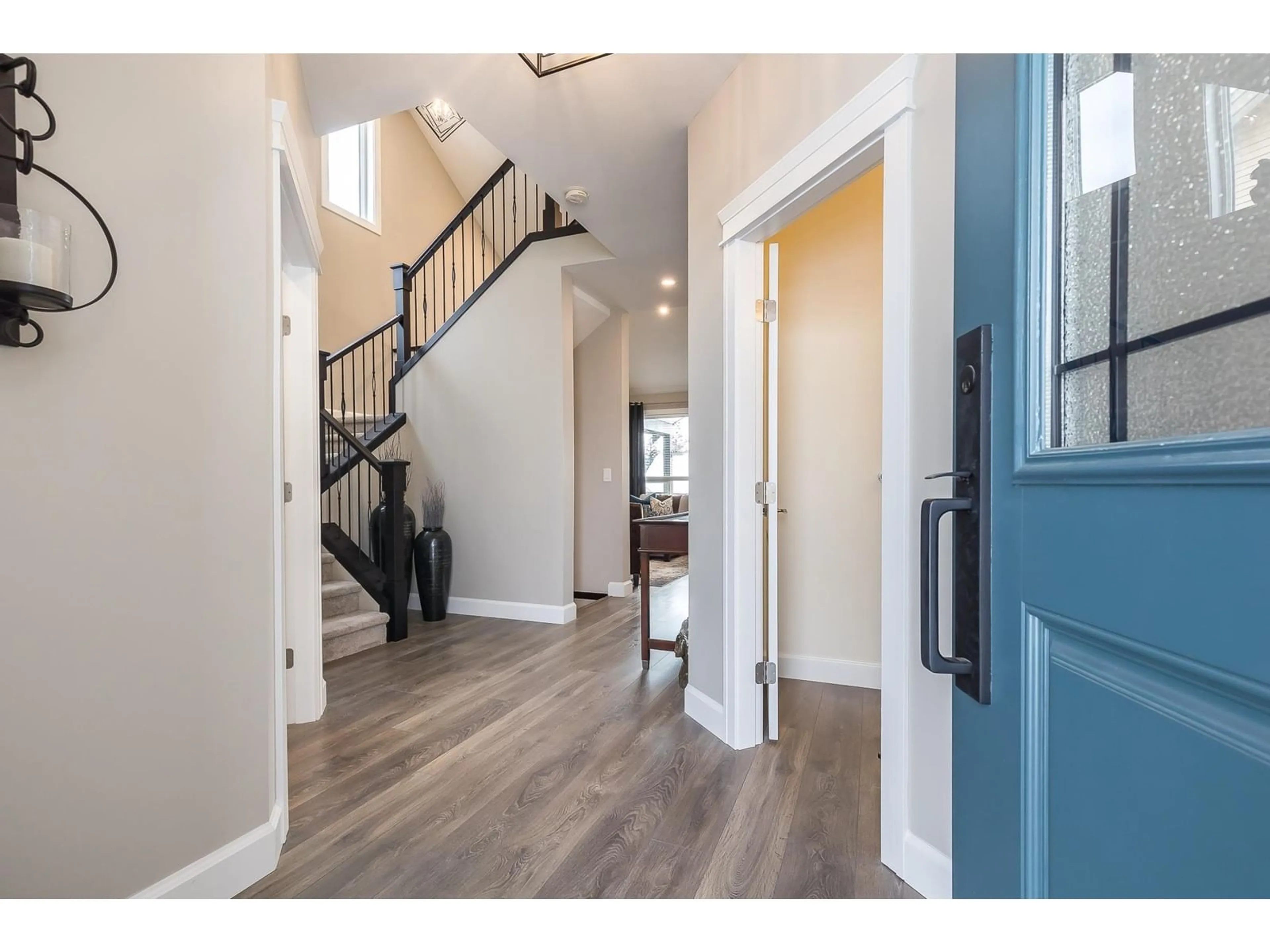 Indoor entryway for 1324 STROMDAHL PLACE, Agassiz British Columbia V0M1A1