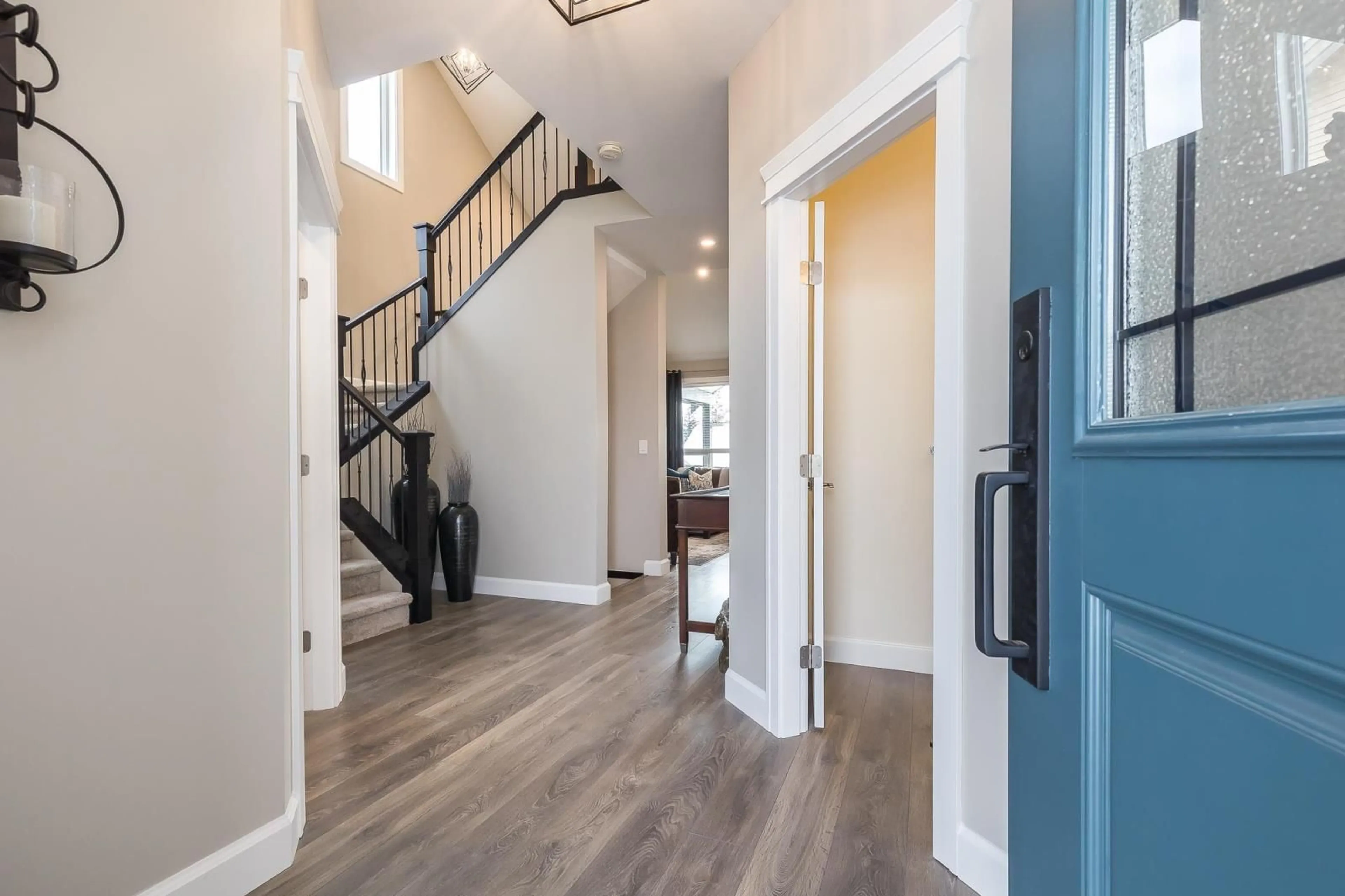 Indoor entryway for 1324 STROMDAHL PLACE|Mt Woodside, Agassiz British Columbia V0M1A1