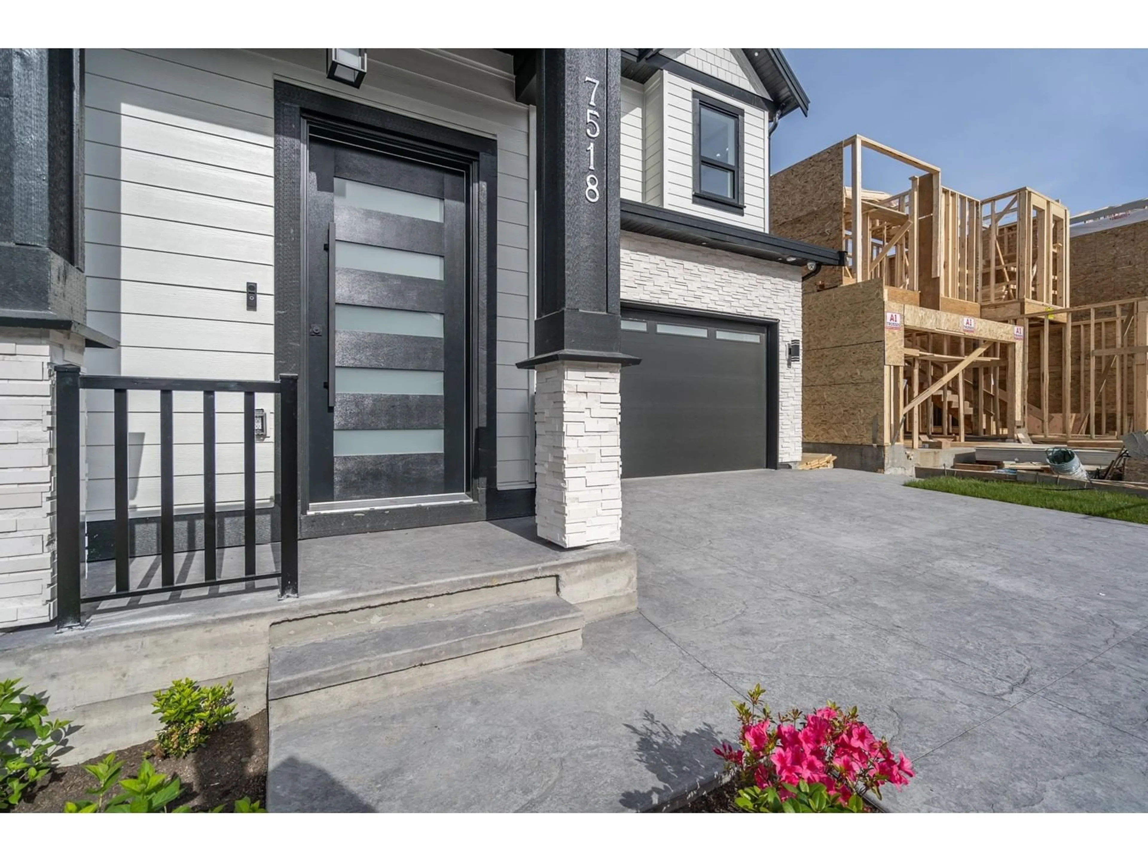 Unknown for 7518 205A, Langley British Columbia V2Y1V5