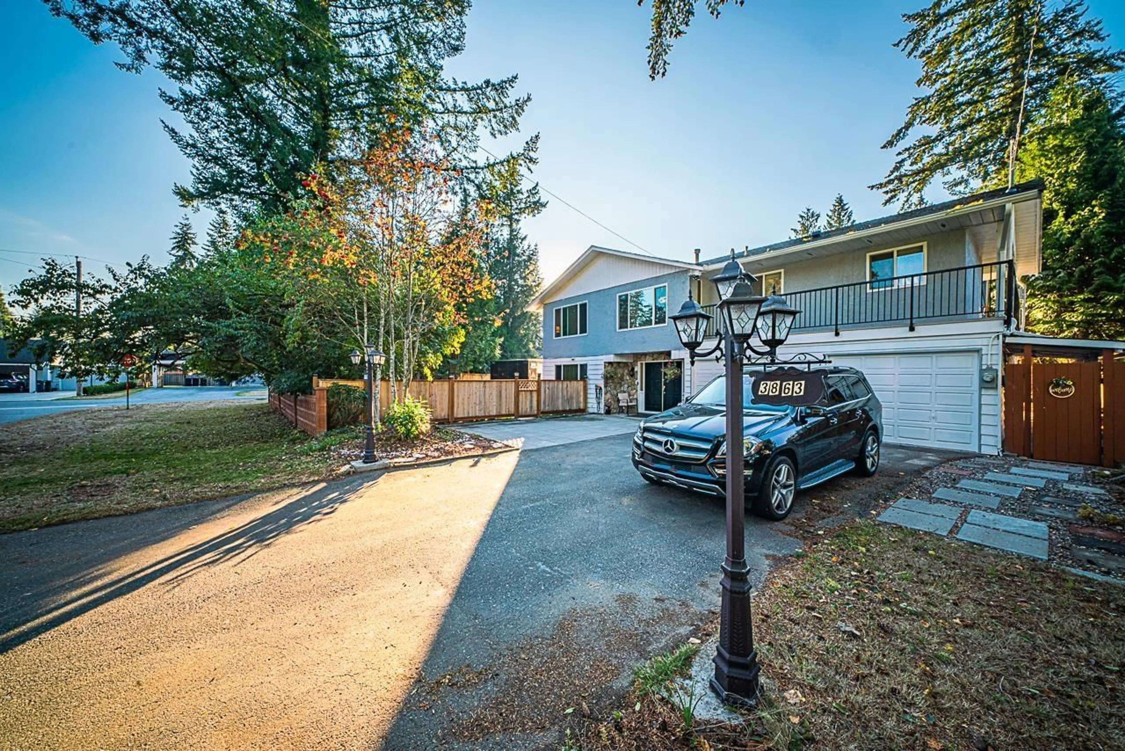 A pic from outside/outdoor area/front of a property/back of a property/a pic from drone, street for 3863 203B STREET, Langley British Columbia V3A4X1