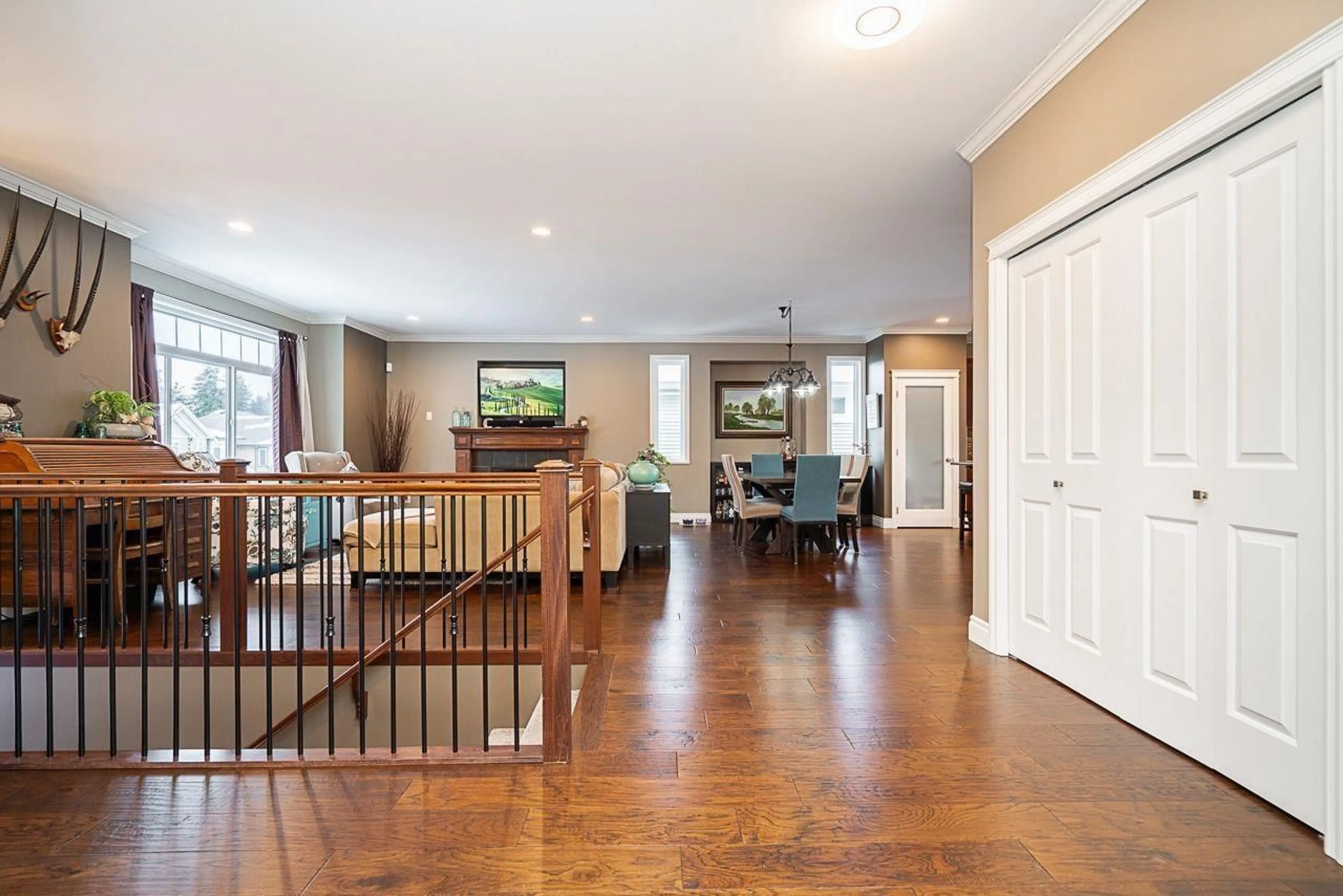 Indoor entryway for 8706 NOTTMAN STREET, Mission British Columbia V2V0A2