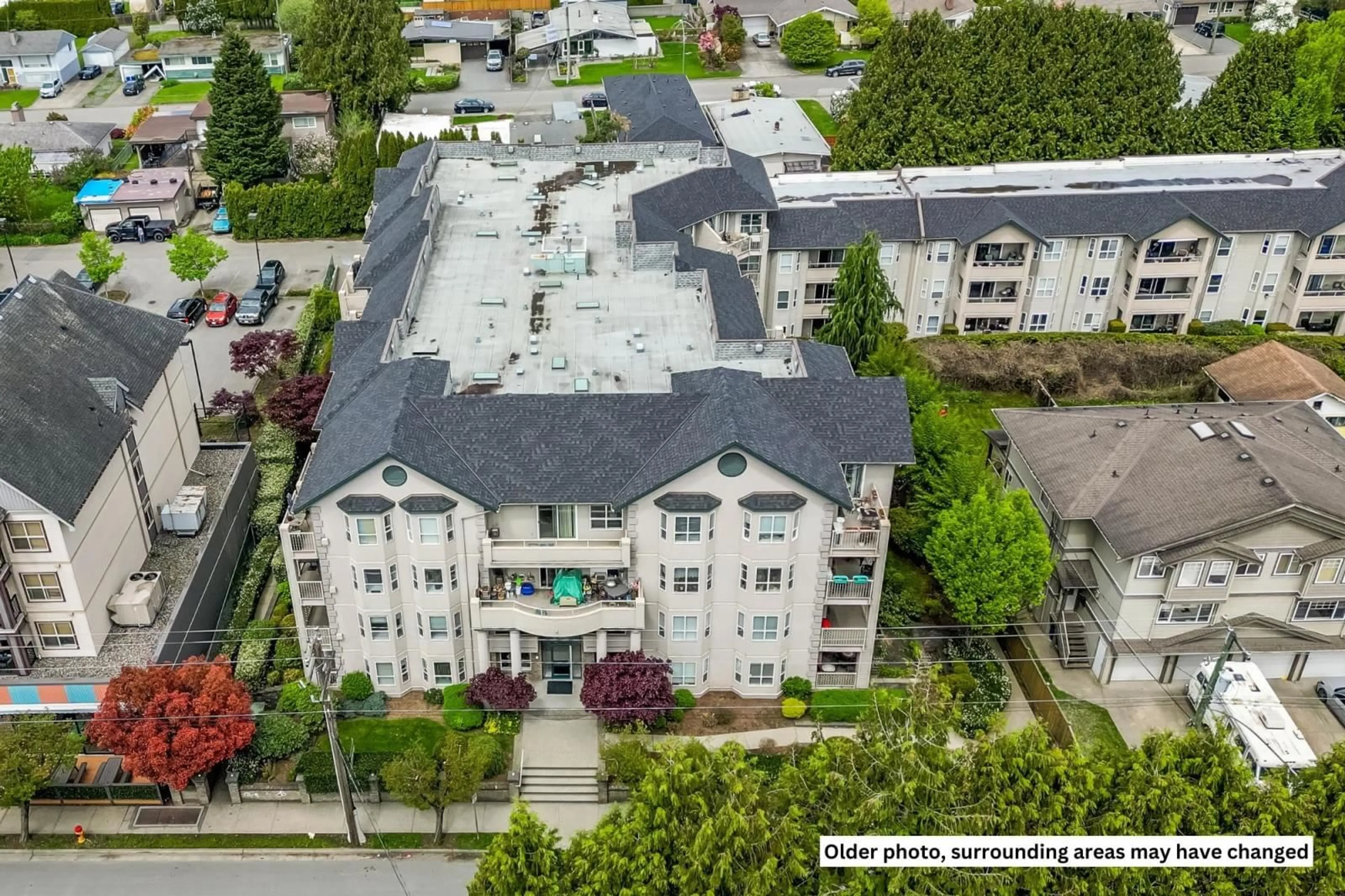 A pic from outside/outdoor area/front of a property/back of a property/a pic from drone, city buildings view from balcony for 115 - 46693 YALE ROAD, Chilliwack British Columbia V2P7Z4