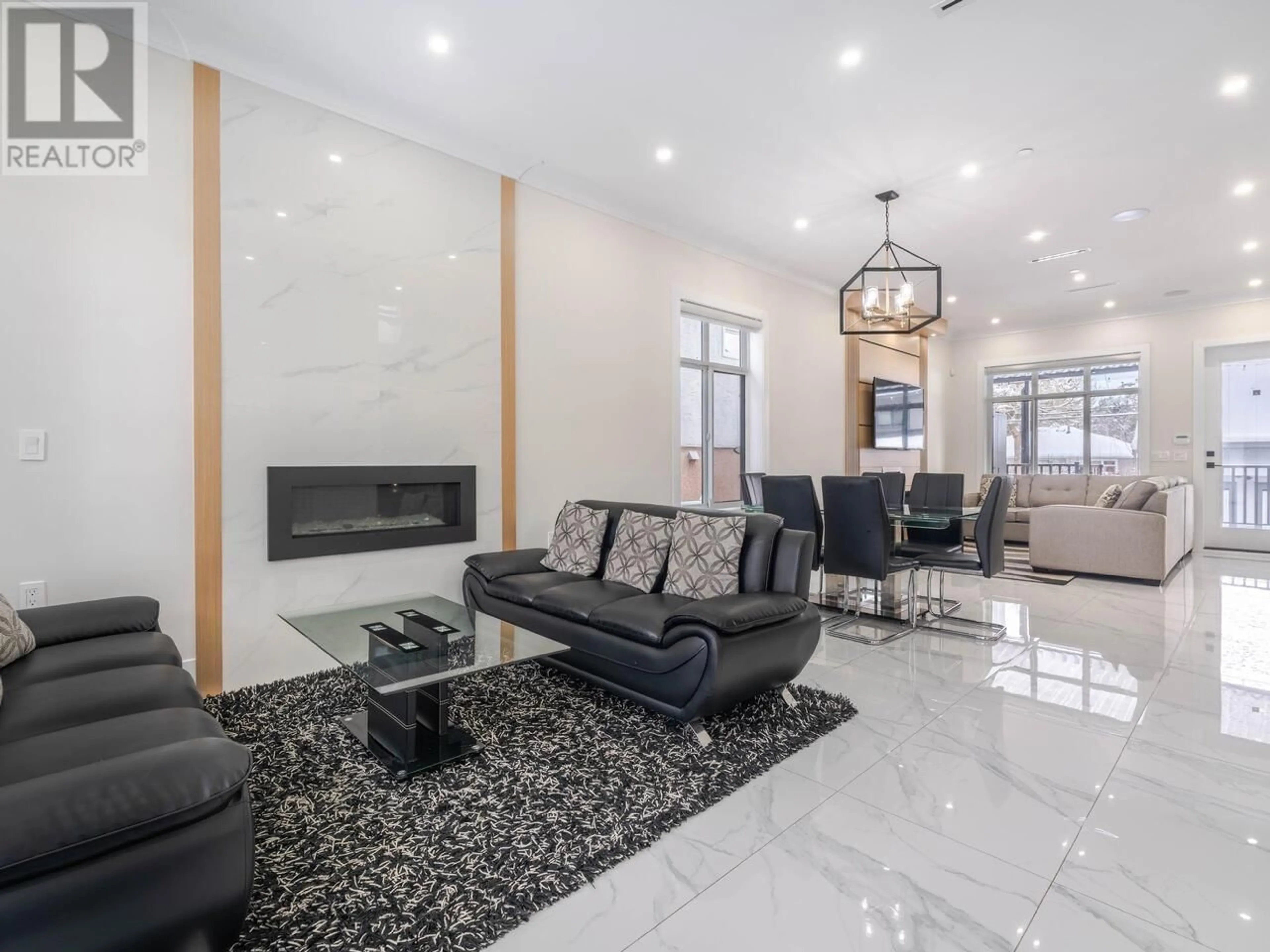 Living room with furniture, ceramic/tile floor for 6358 WINDSOR STREET, Vancouver British Columbia V5W3J5