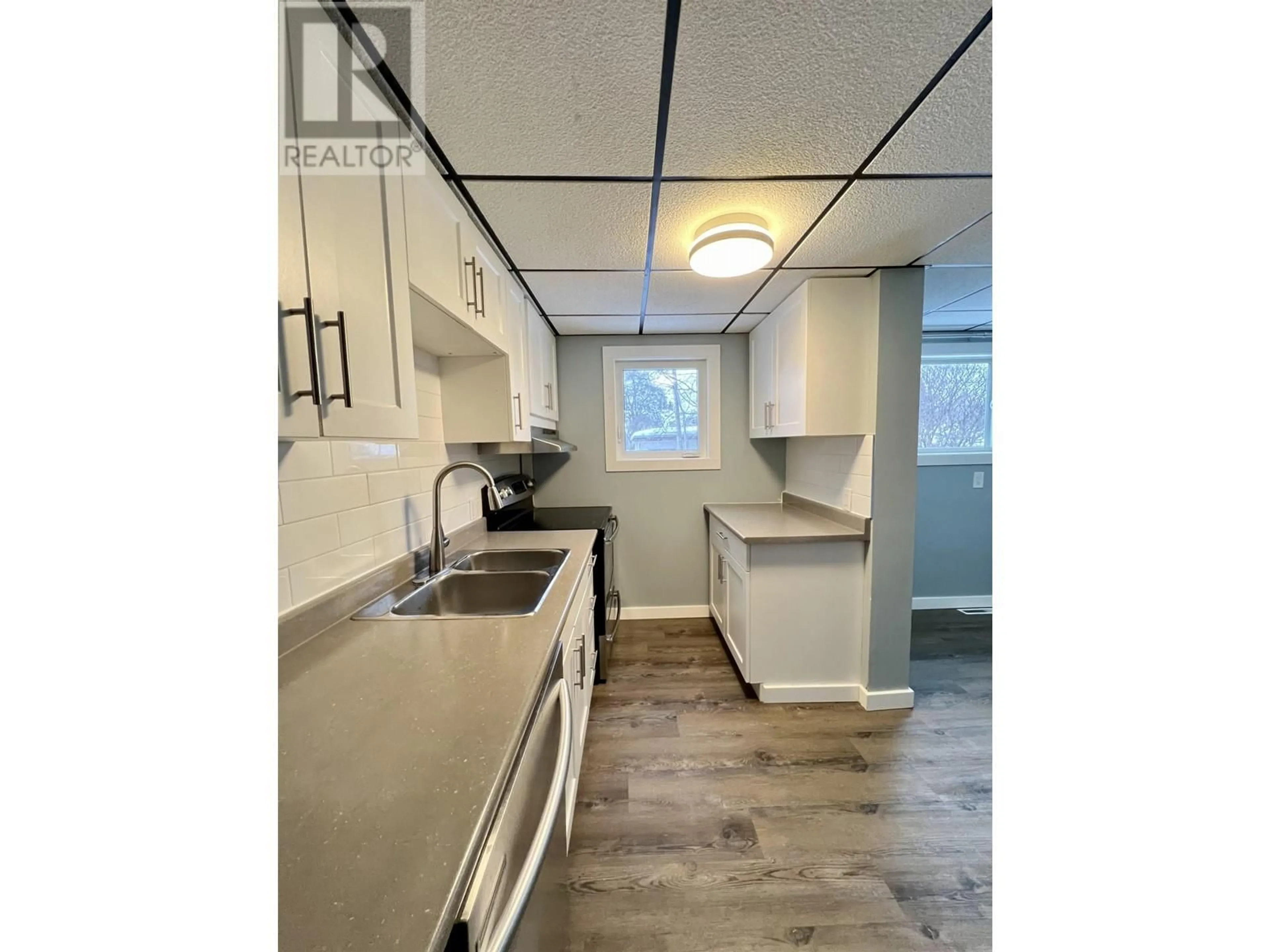 Open concept kitchen, unknown for 239 DOUGLAS STREET, Prince George British Columbia V2M2L9