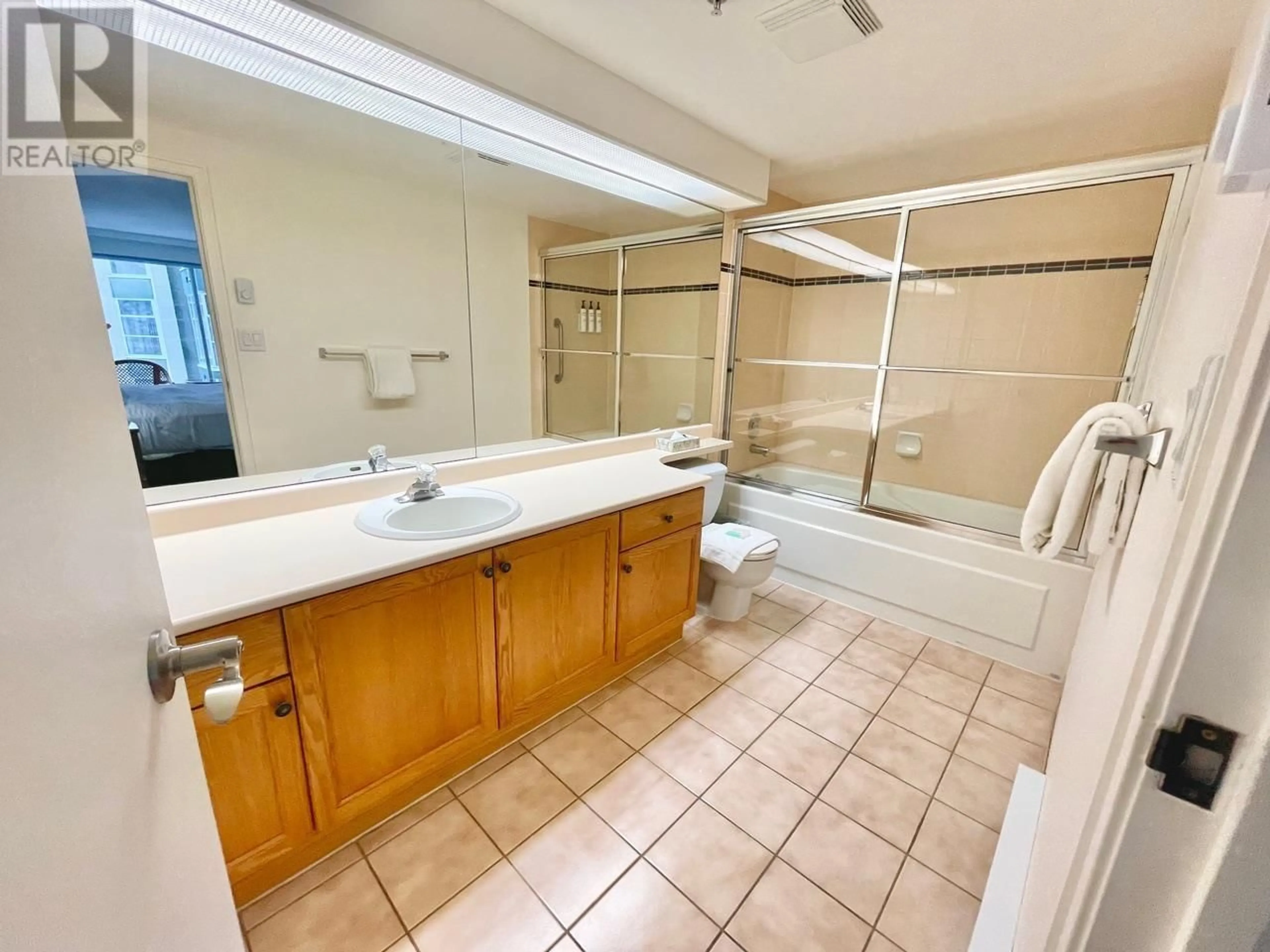 Standard bathroom, unknown for 502 12&29-4910 SPEARHEAD PLACE, Whistler British Columbia V0N1B4