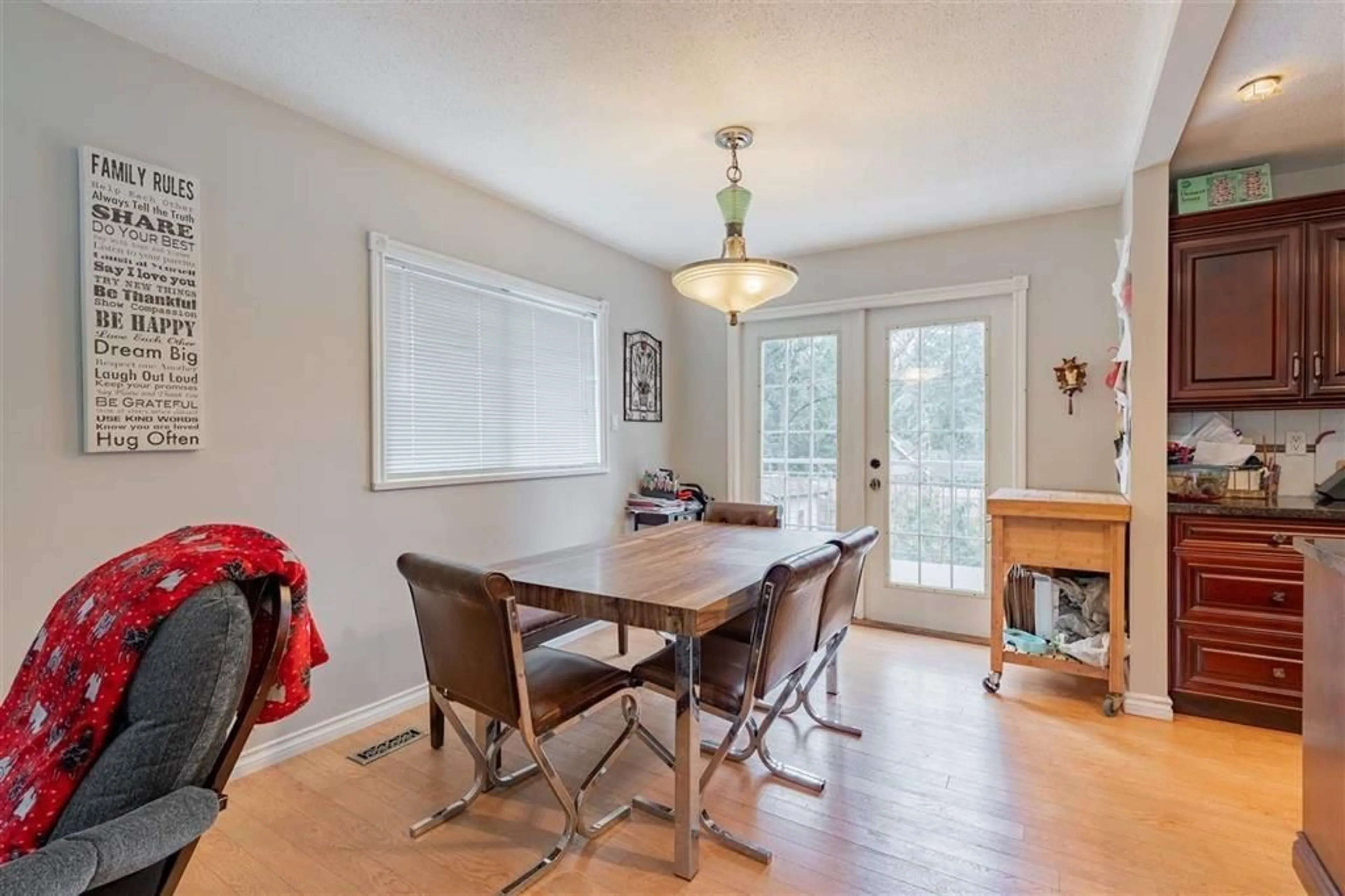 Dining room, wood/laminate floor for 2177 GUILFORD DRIVE, Abbotsford British Columbia V2S4Z3