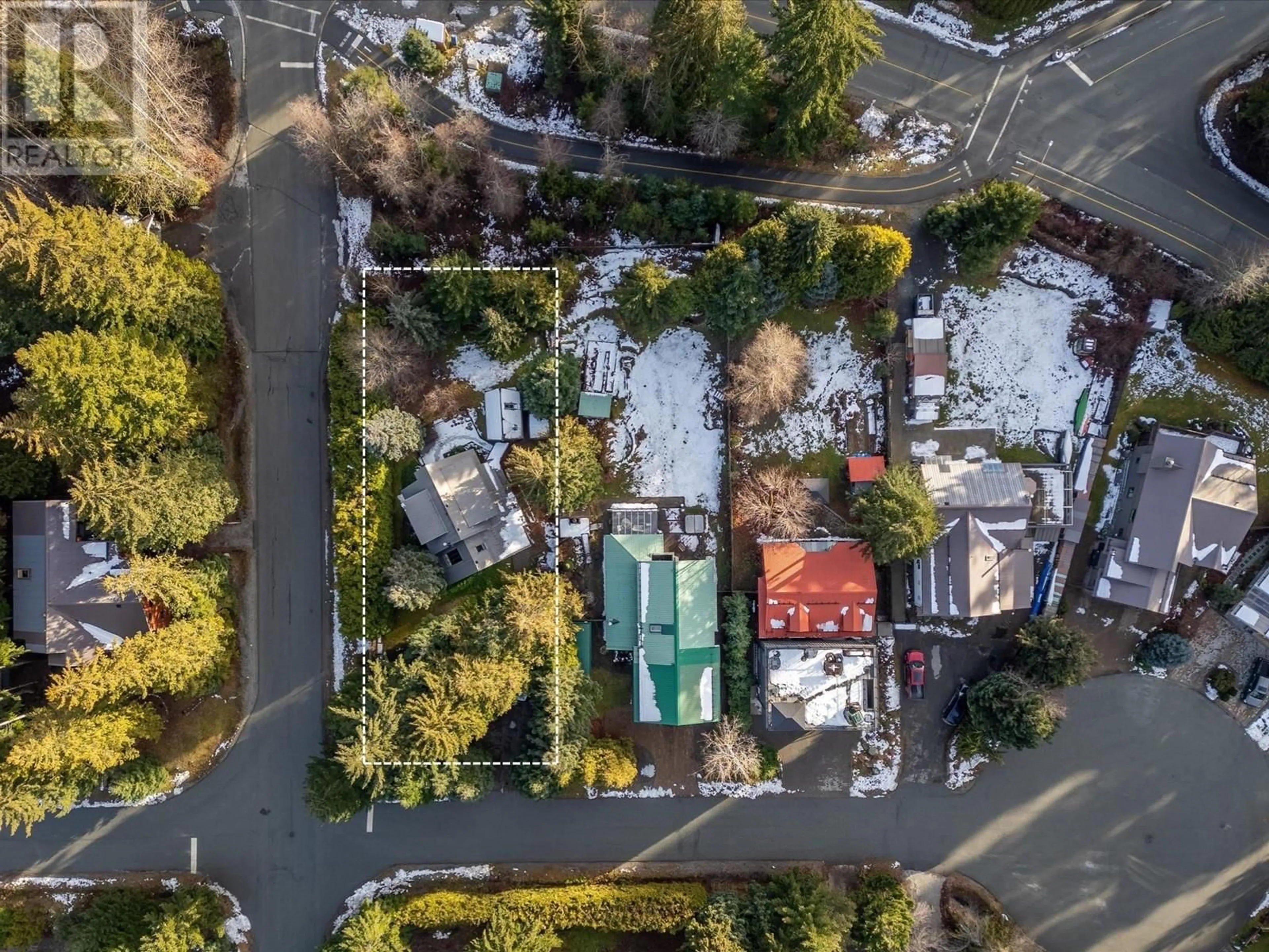 A pic from outside/outdoor area/front of a property/back of a property/a pic from drone, city buildings view from balcony for 6400 EASY STREET, Whistler British Columbia V8E0C5