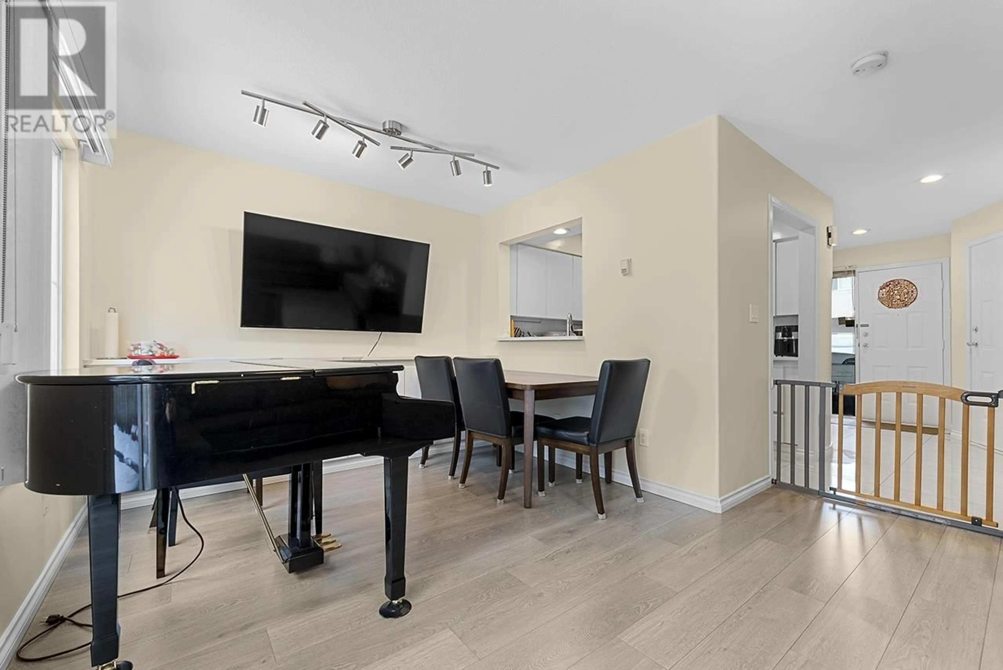 Unknown for 23 - 10080 KILBY DRIVE, Richmond British Columbia V6X3W2