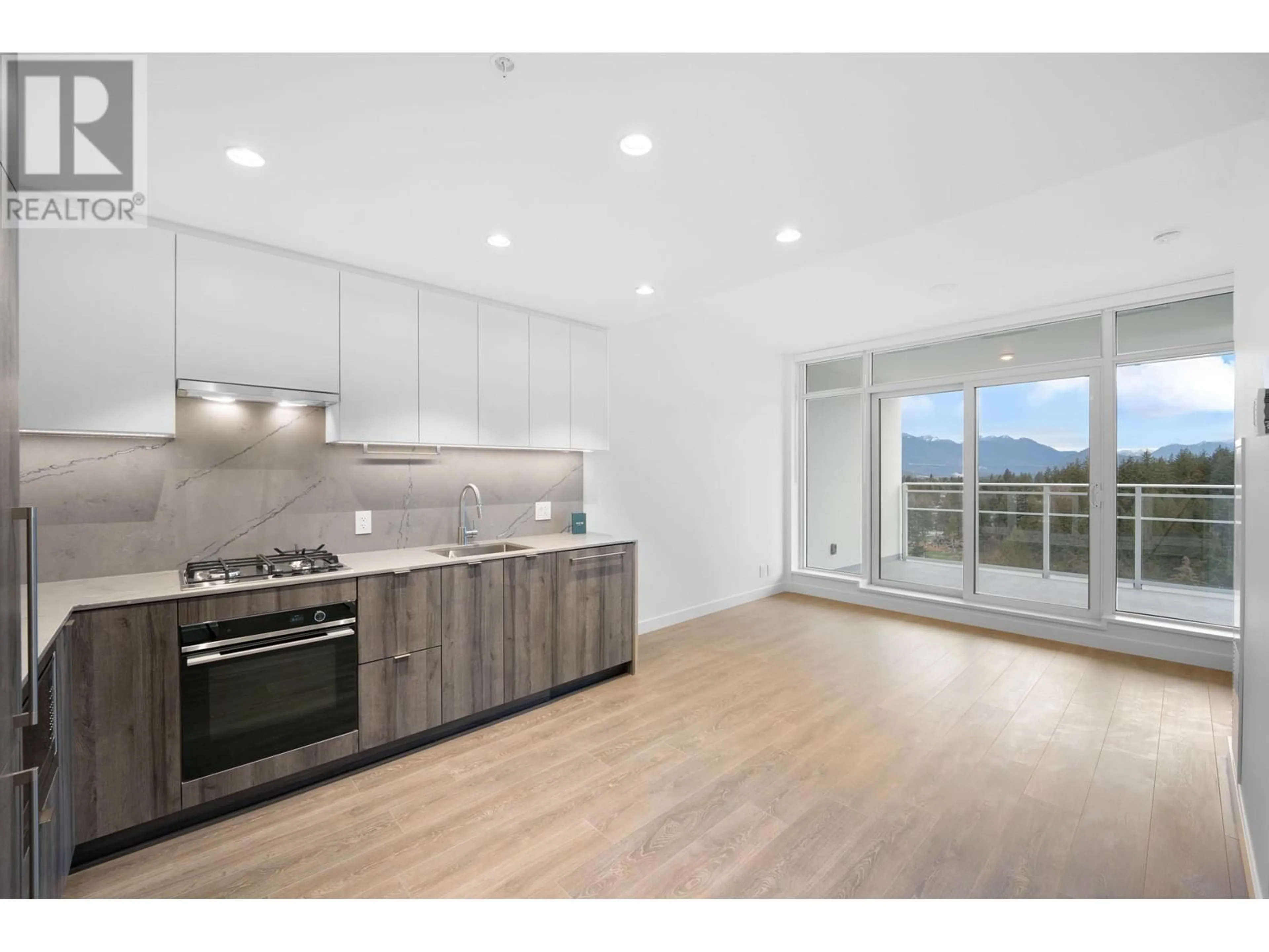 Open concept kitchen, wood/laminate floor for 1507 - 505 NELSON STREET, Coquitlam British Columbia V3J0R5