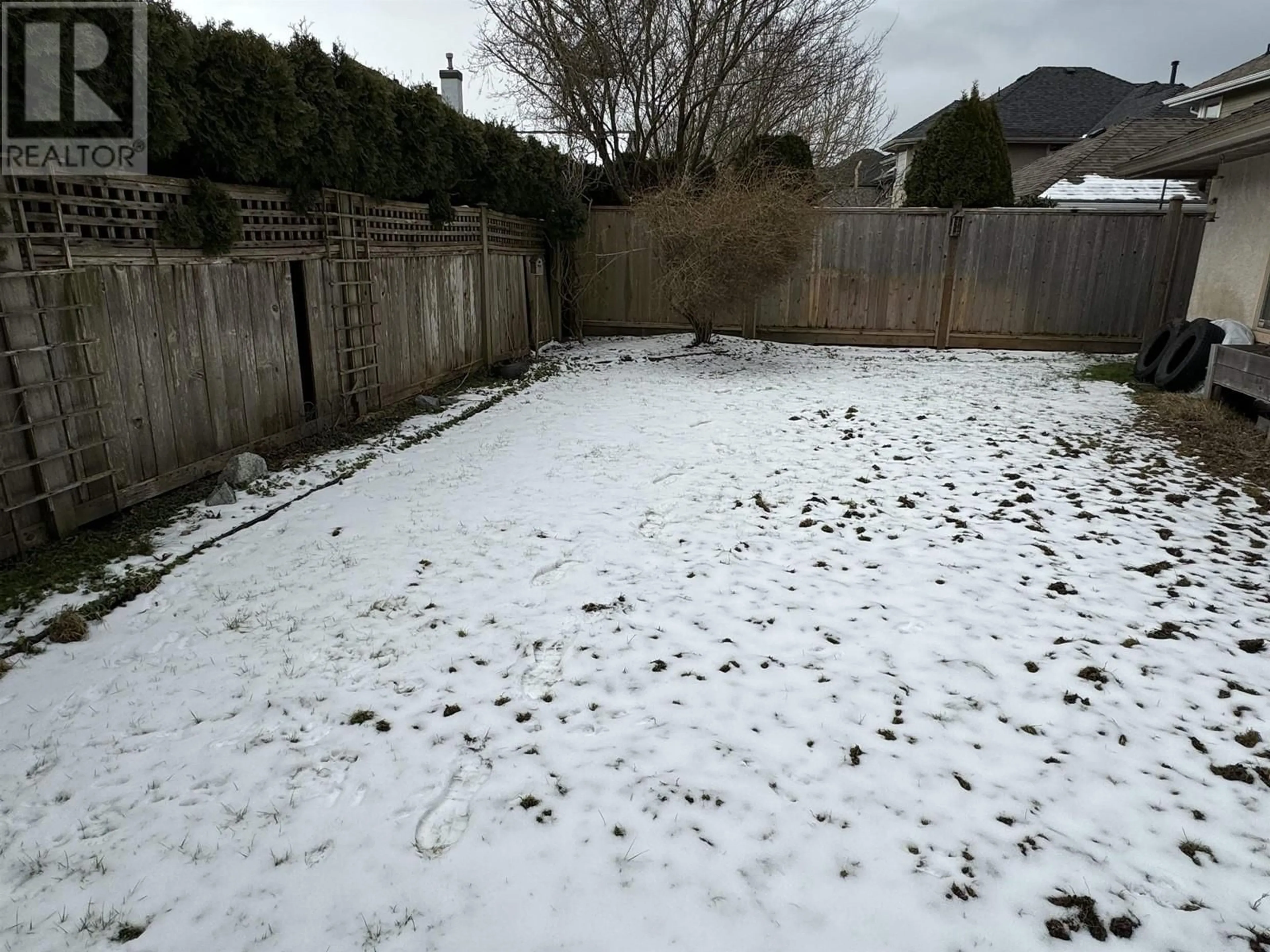 A pic from outside/outdoor area/front of a property/back of a property/a pic from drone, street for 5398 COMMODORE DRIVE, Delta British Columbia V4K5B7