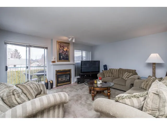 16 - 8533 BROADWAY STREET, Chilliwack 5