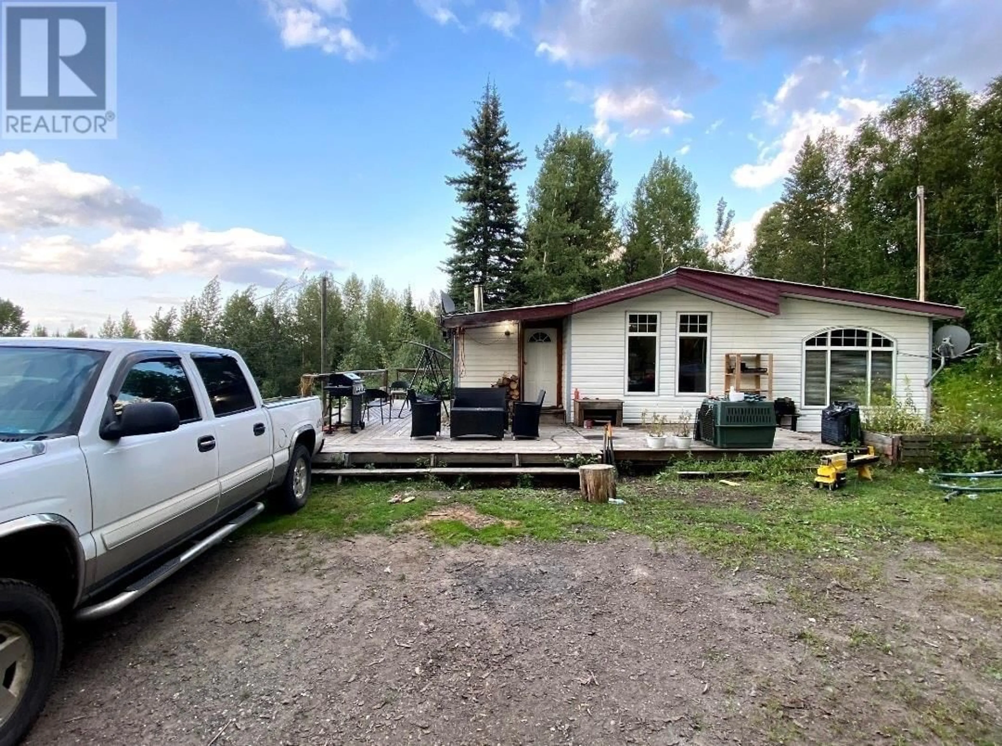 A pic from outside/outdoor area/front of a property/back of a property/a pic from drone, unknown for 4852 POLLARD ROAD, Quesnel British Columbia V2J6X5