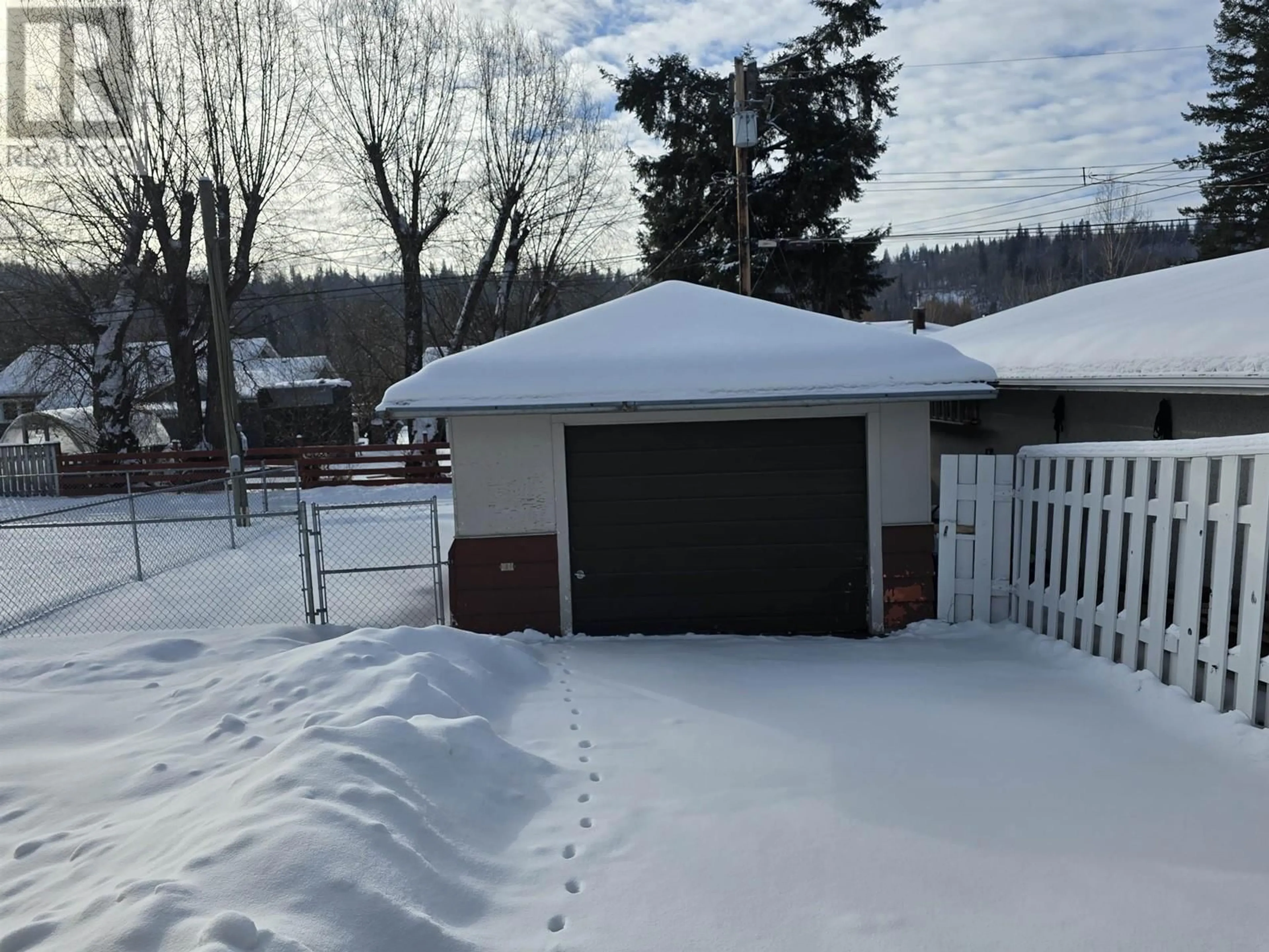 Shed for 994 YORSTON AVENUE, Quesnel British Columbia V2J3B1